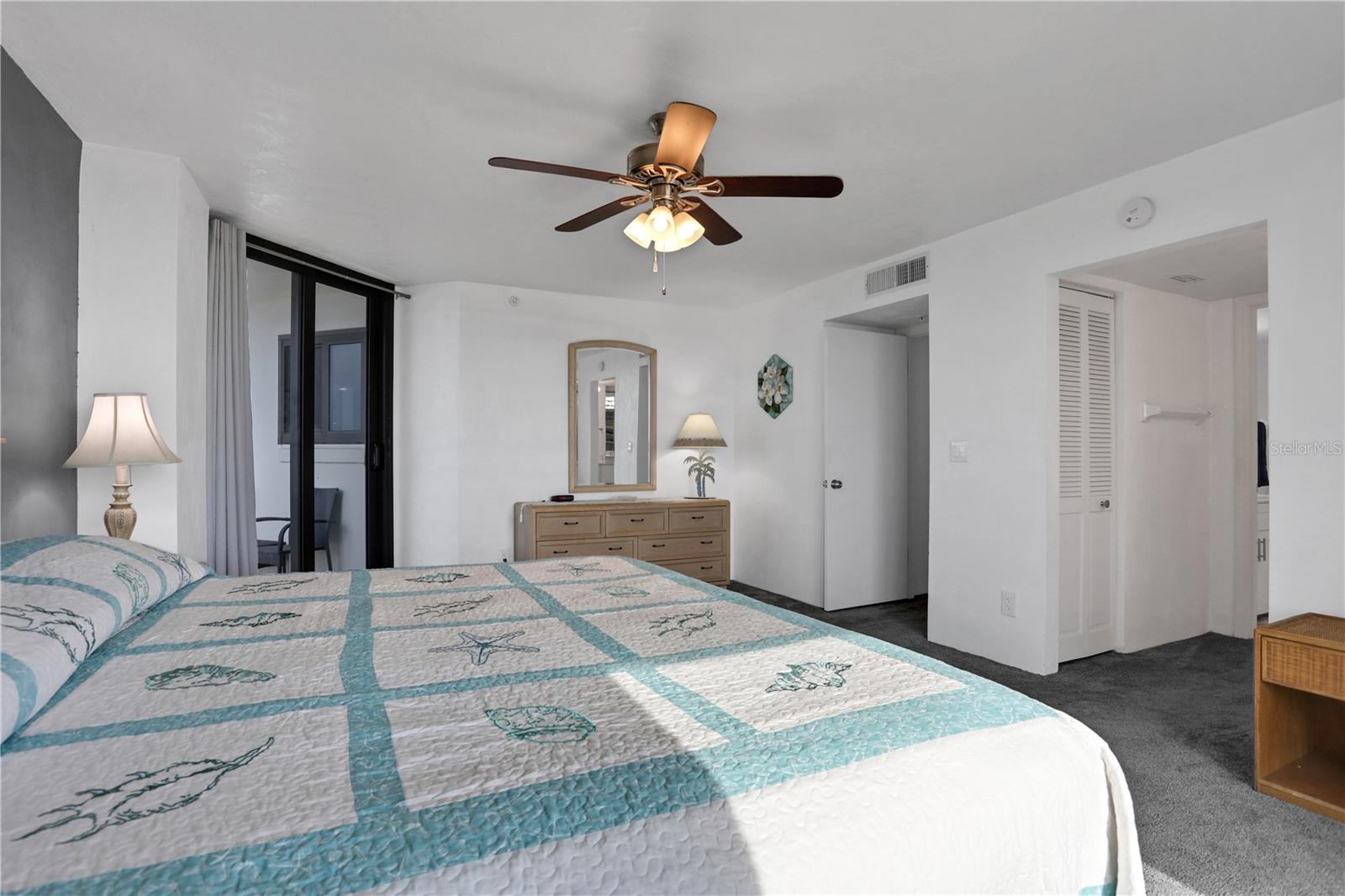 SHERWIN CONDO - Residential