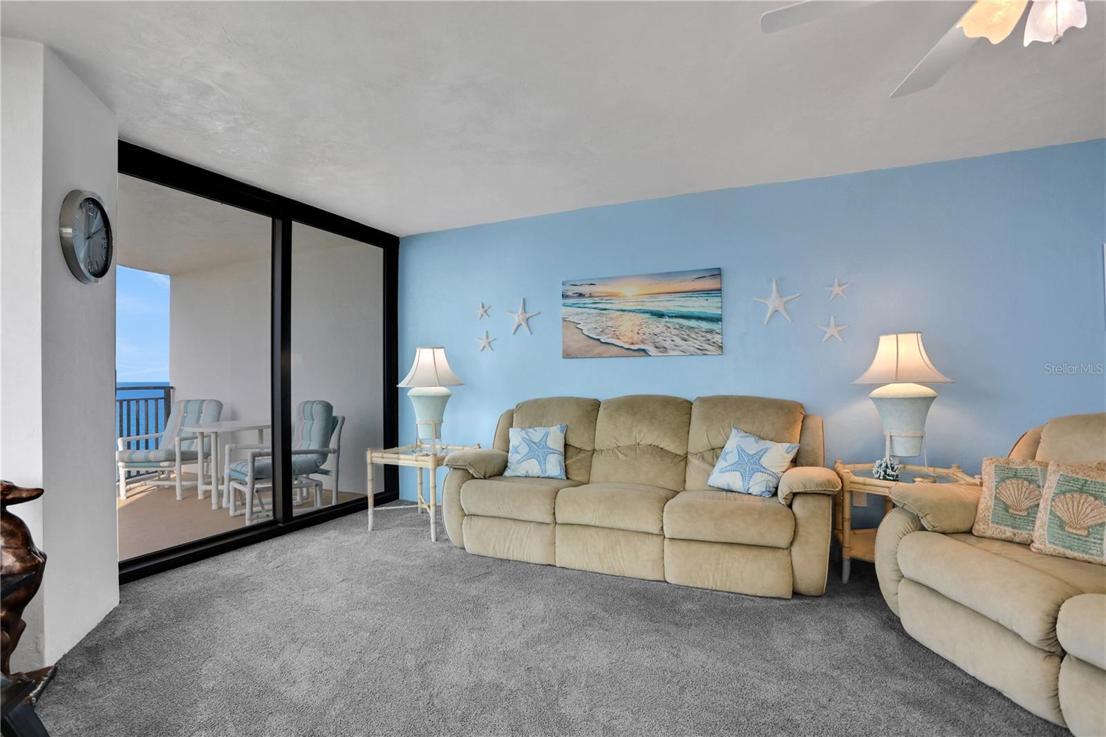 SHERWIN CONDO - Residential