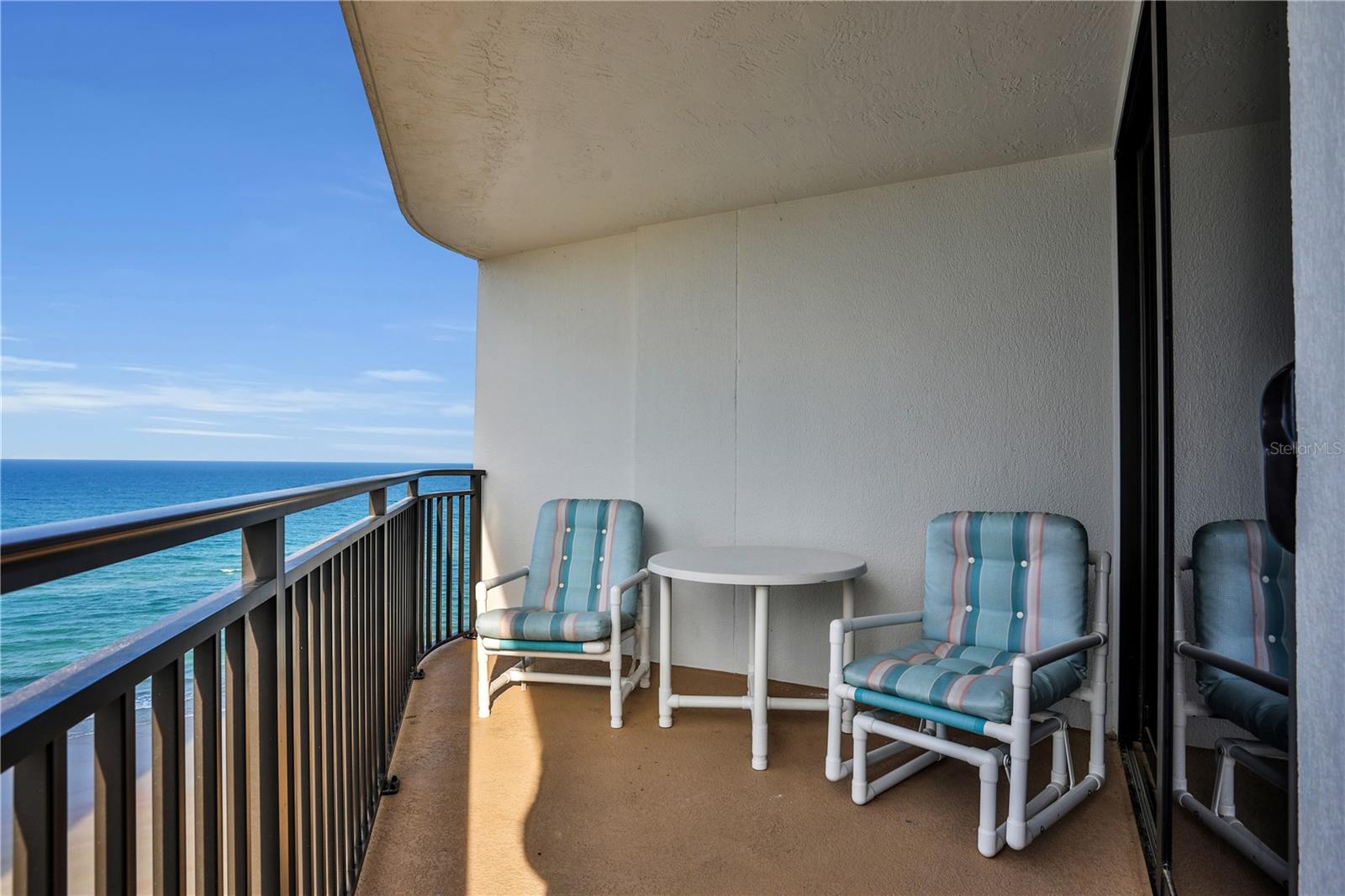 SHERWIN CONDO - Residential