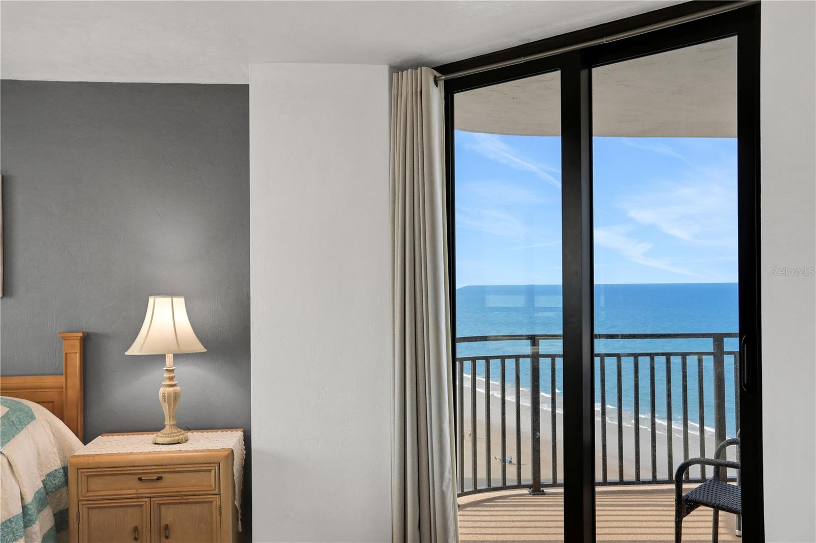 SHERWIN CONDO - Residential