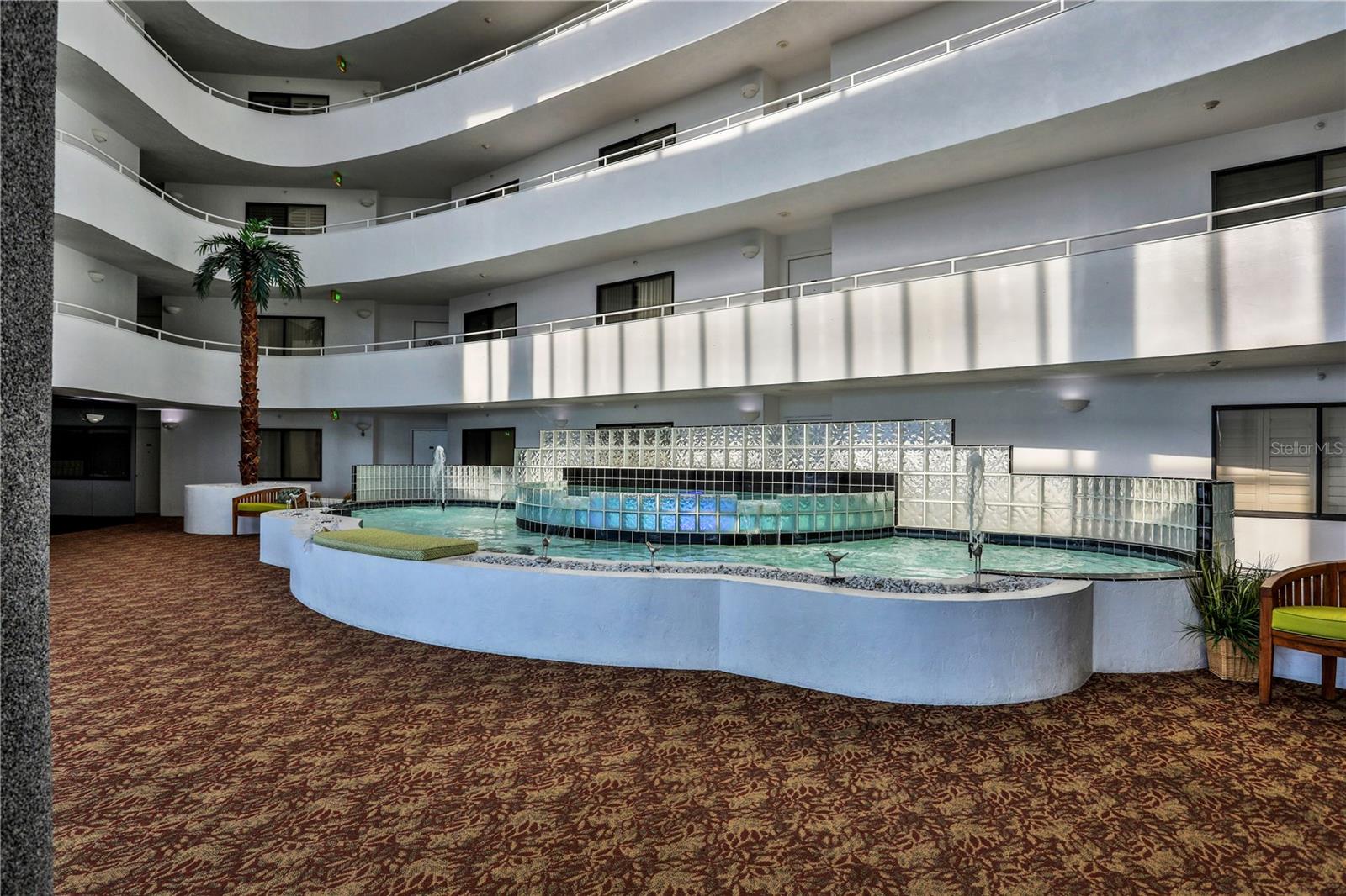 SHERWIN CONDO - Residential