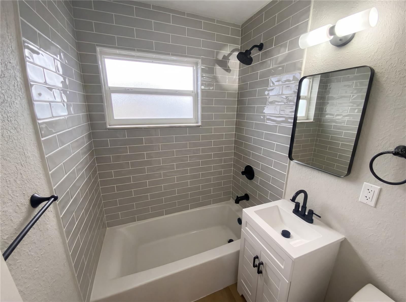 CLEARWOOD SUB 4TH ADD - Residential