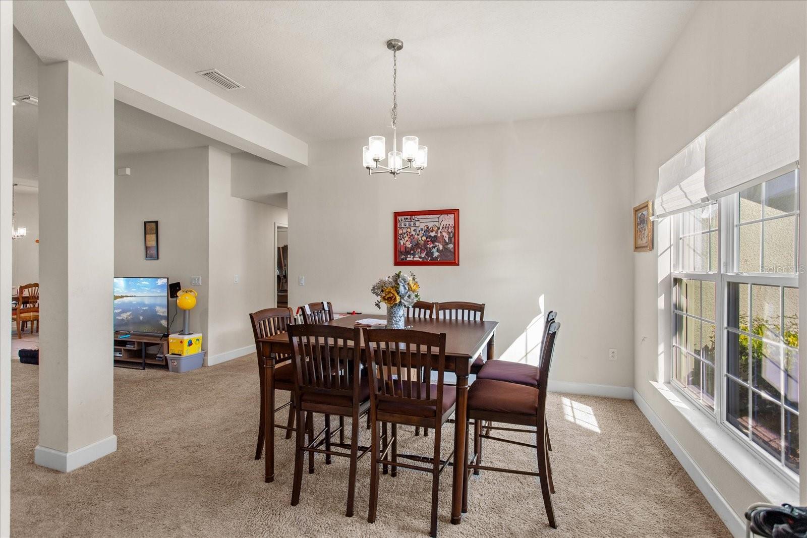 Casas a venda 2 - Jen Dantas 345 ASHTON WOODS LANE