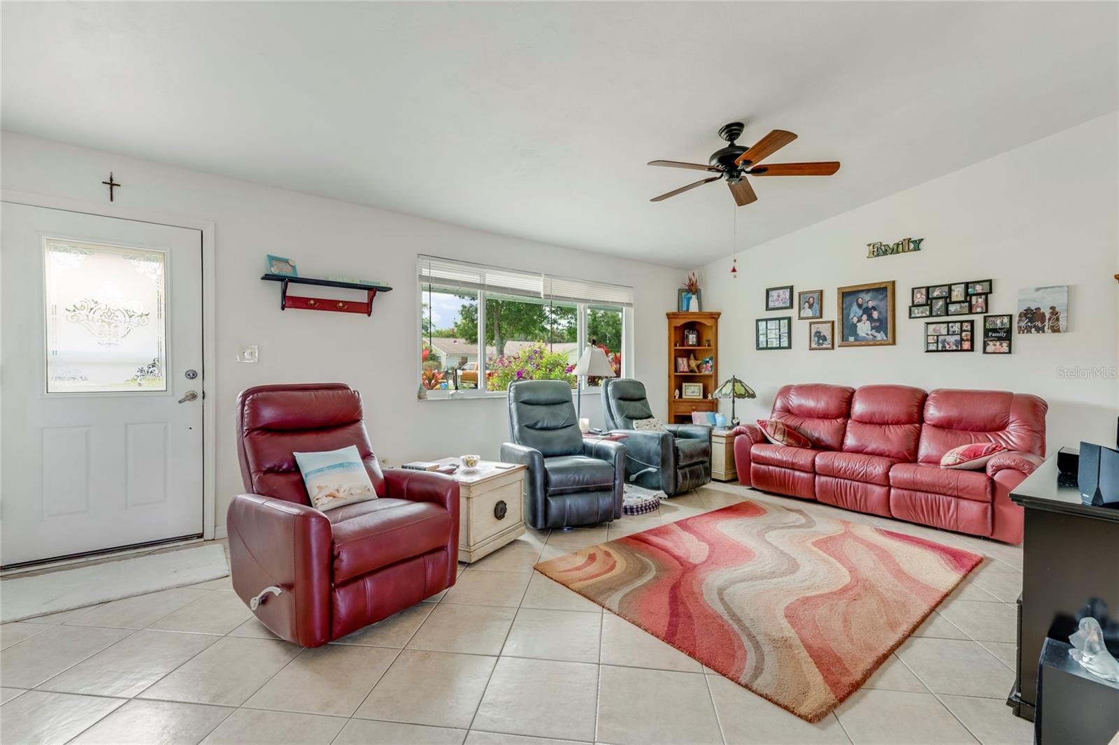2726 VICTORY PALM DRIVE