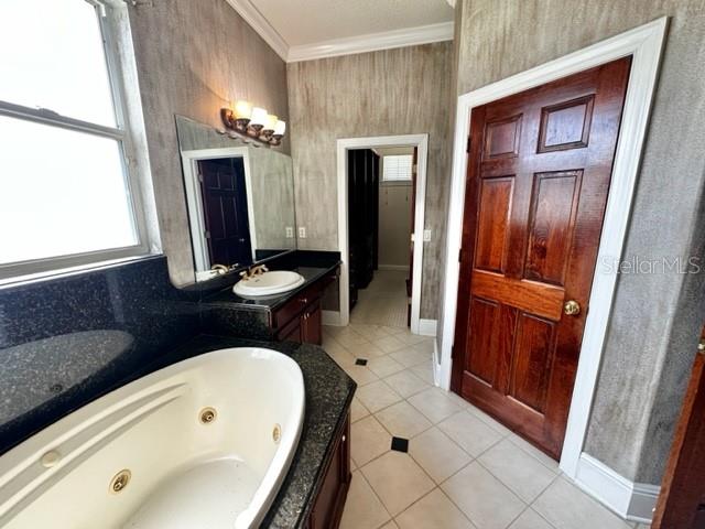 ROCK SPGS RIDGE PH 01 - Residential Lease