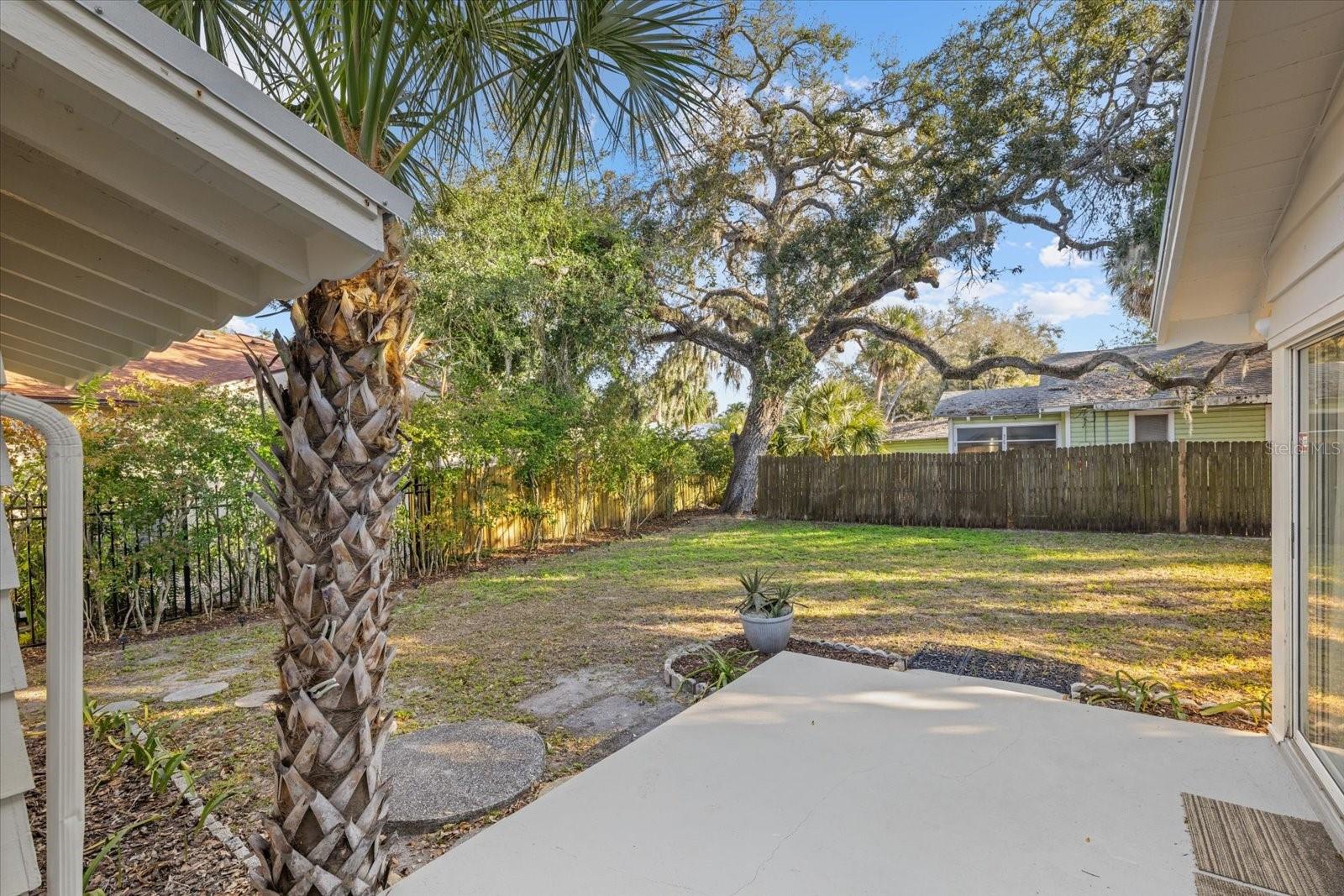 SARASOTA BAY PARK - Residential