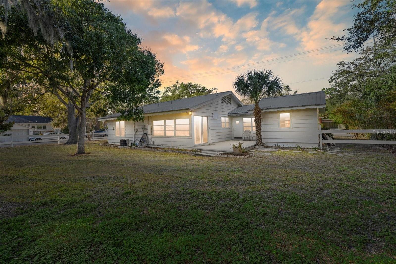 SARASOTA BAY PARK - Residential