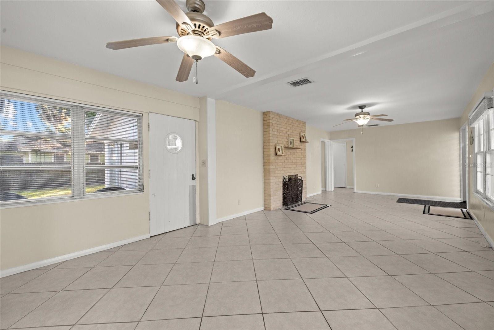 SARASOTA BAY PARK - Residential