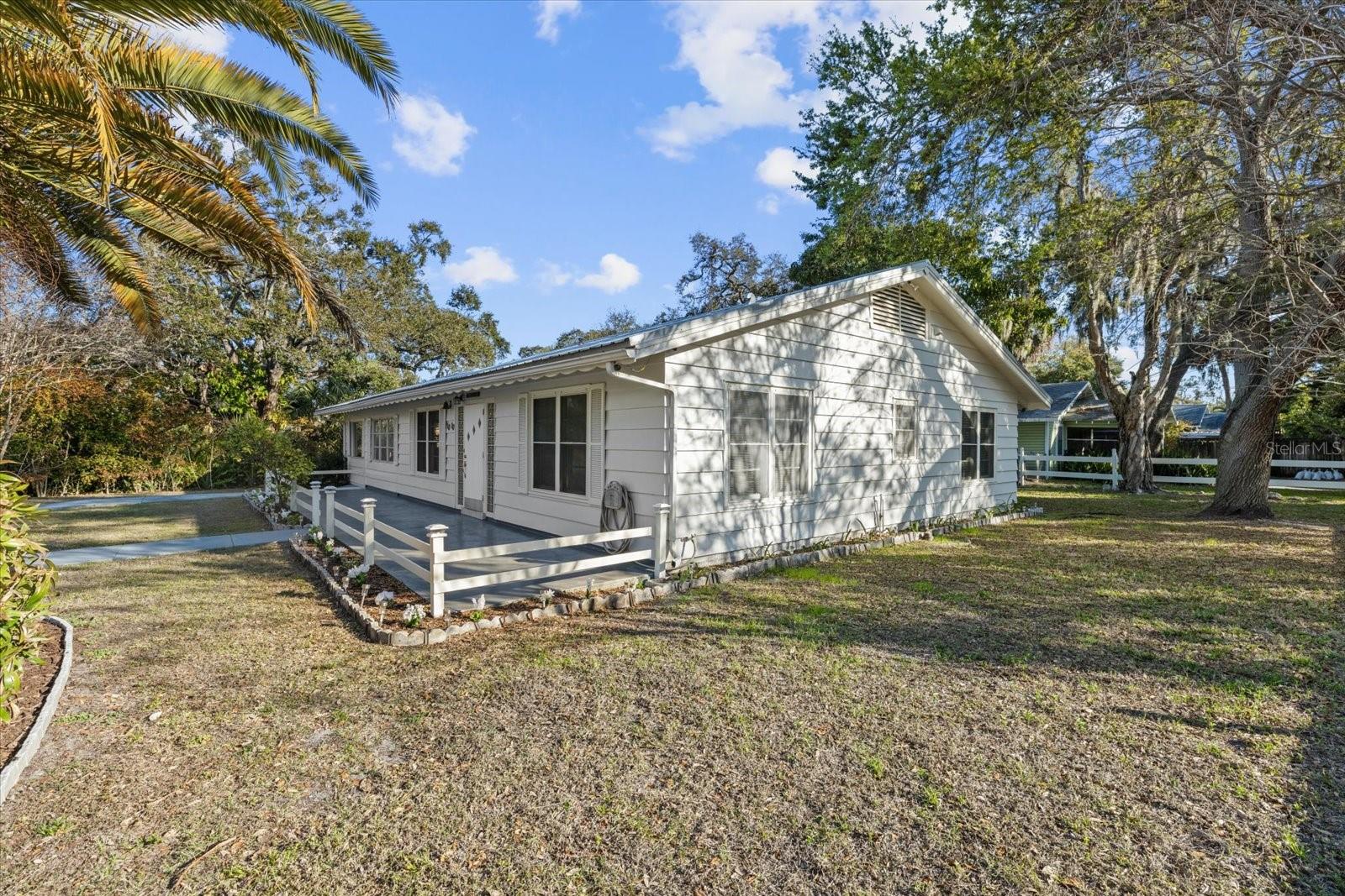 SARASOTA BAY PARK - Residential