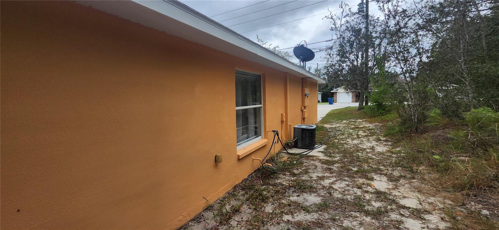 SPRING HILL - Residential Income