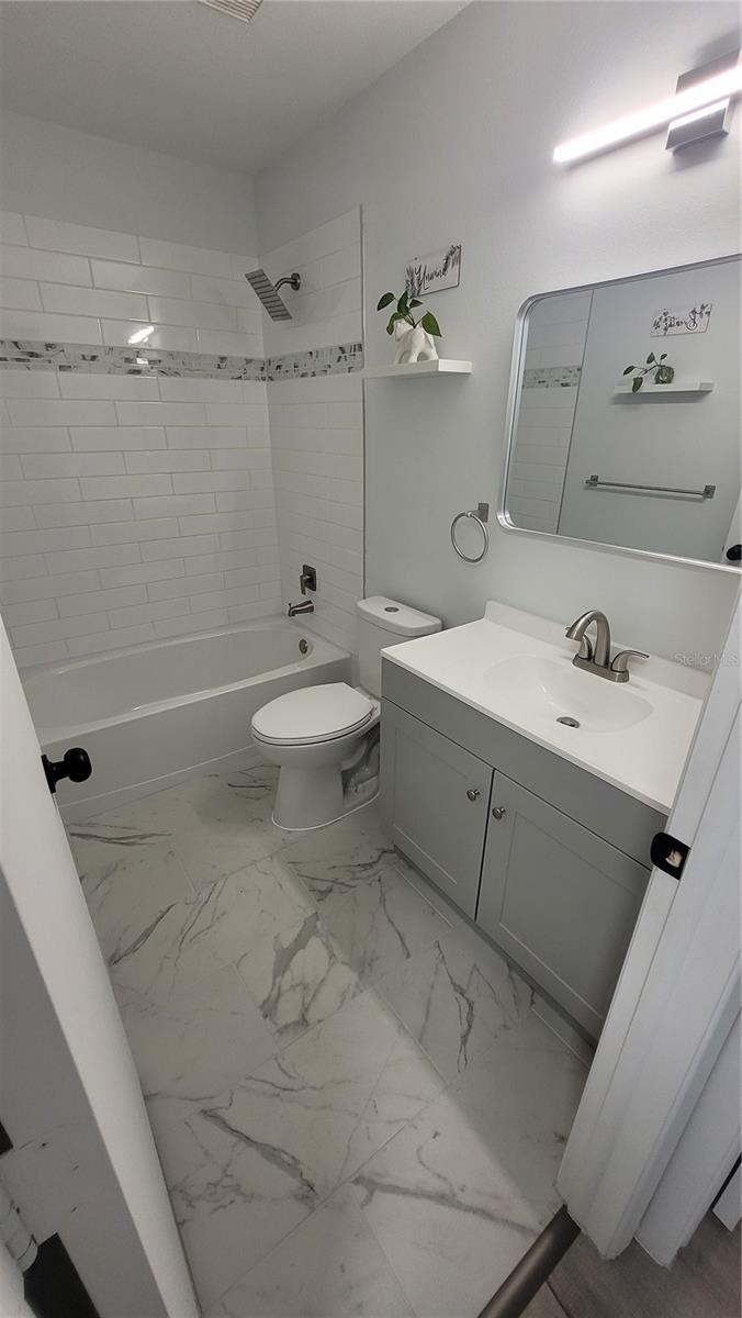 SEVEN SPGS HOMES - Residential