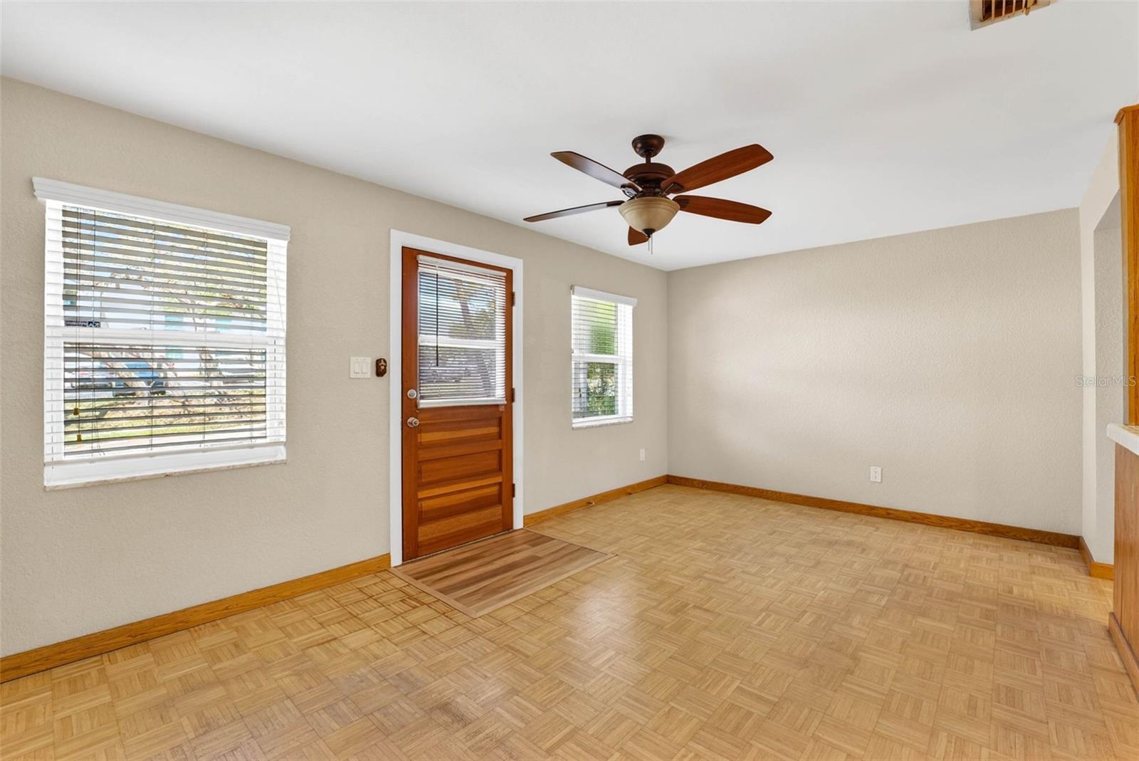 1404 OAK HAVEN DRIVE