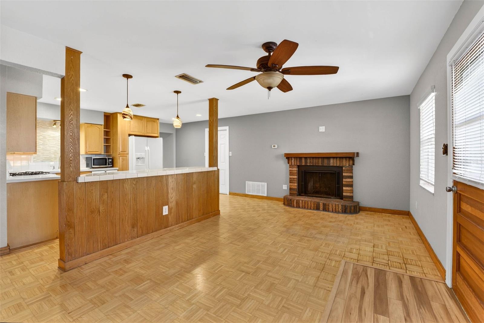 1404 OAK HAVEN DRIVE