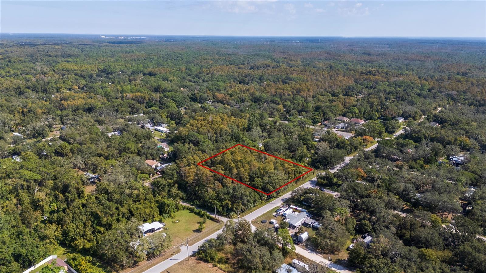 MOON LAKE ESTATES - Land