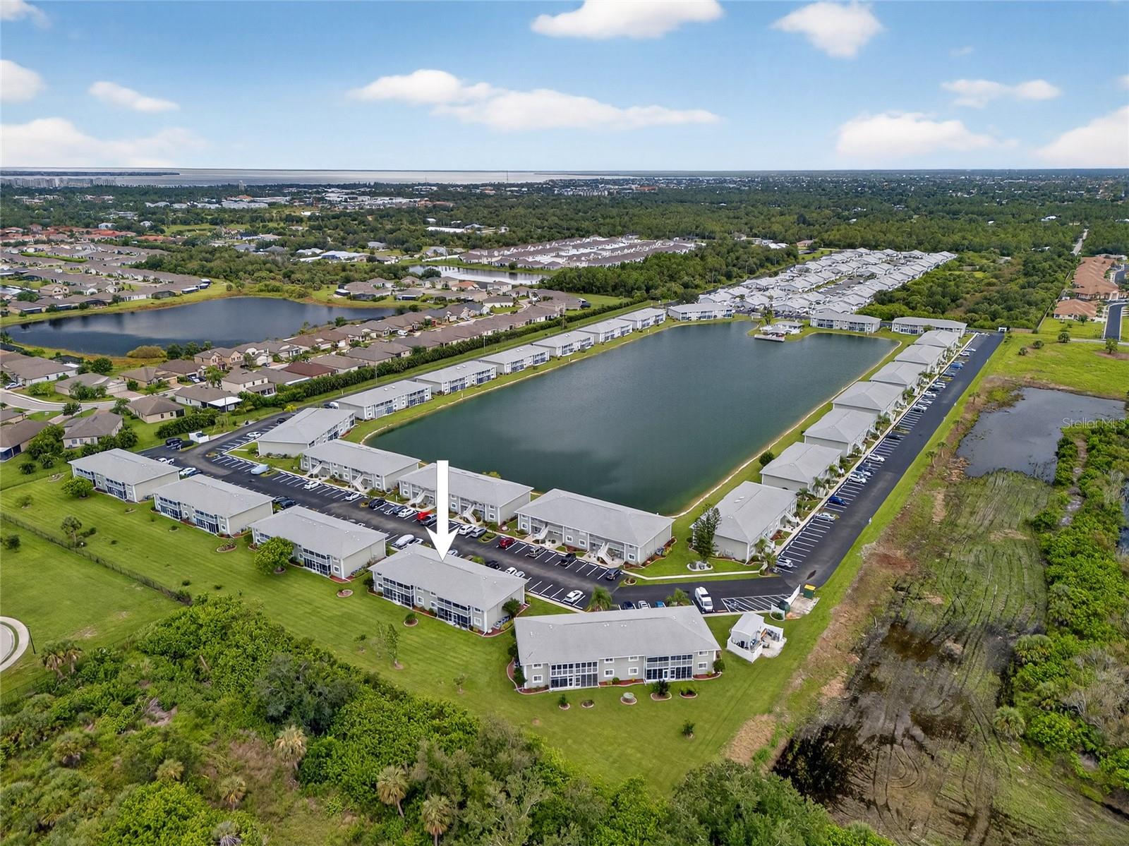 LAKES EDGE PH 04 - Residential