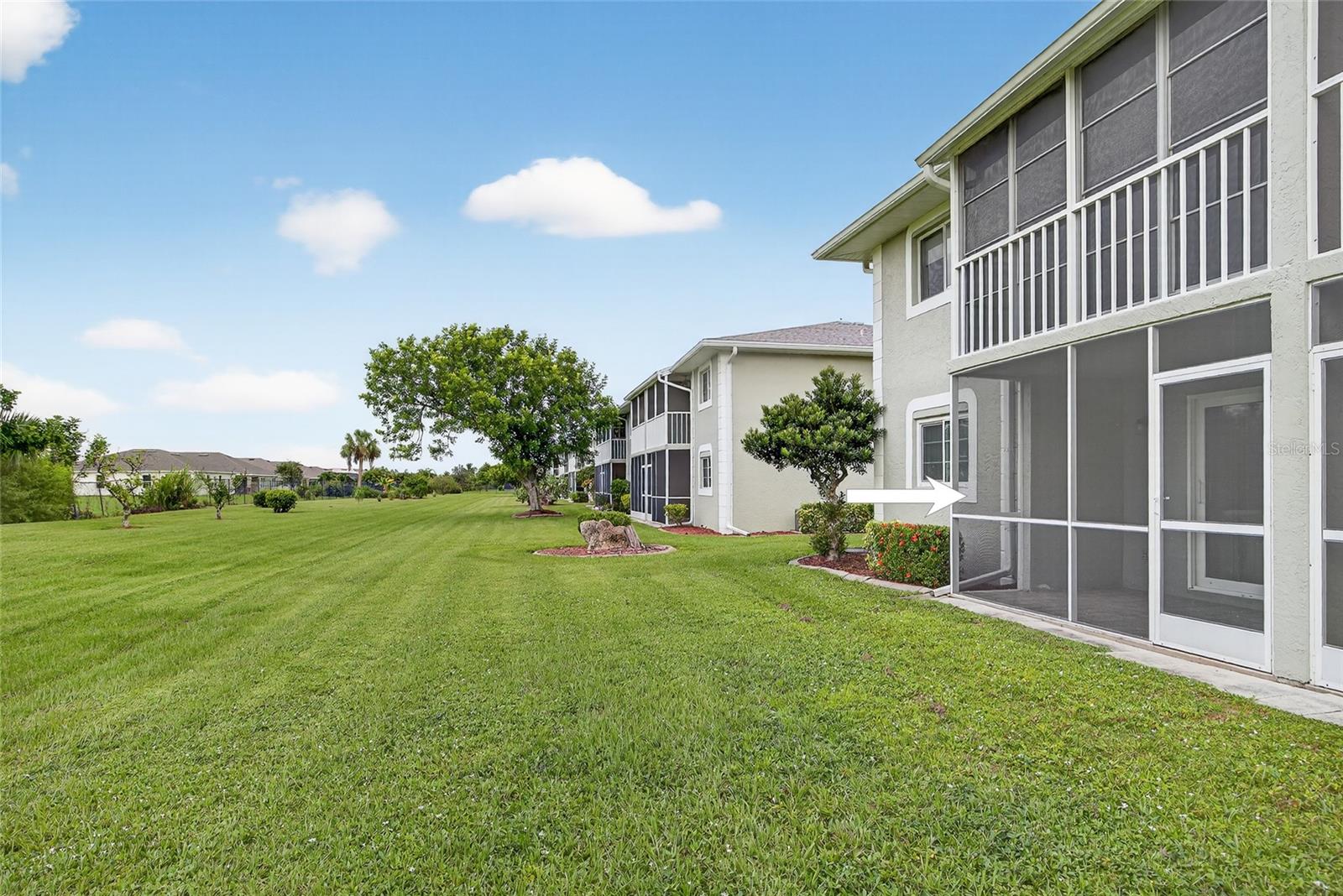 LAKES EDGE PH 04 - Residential