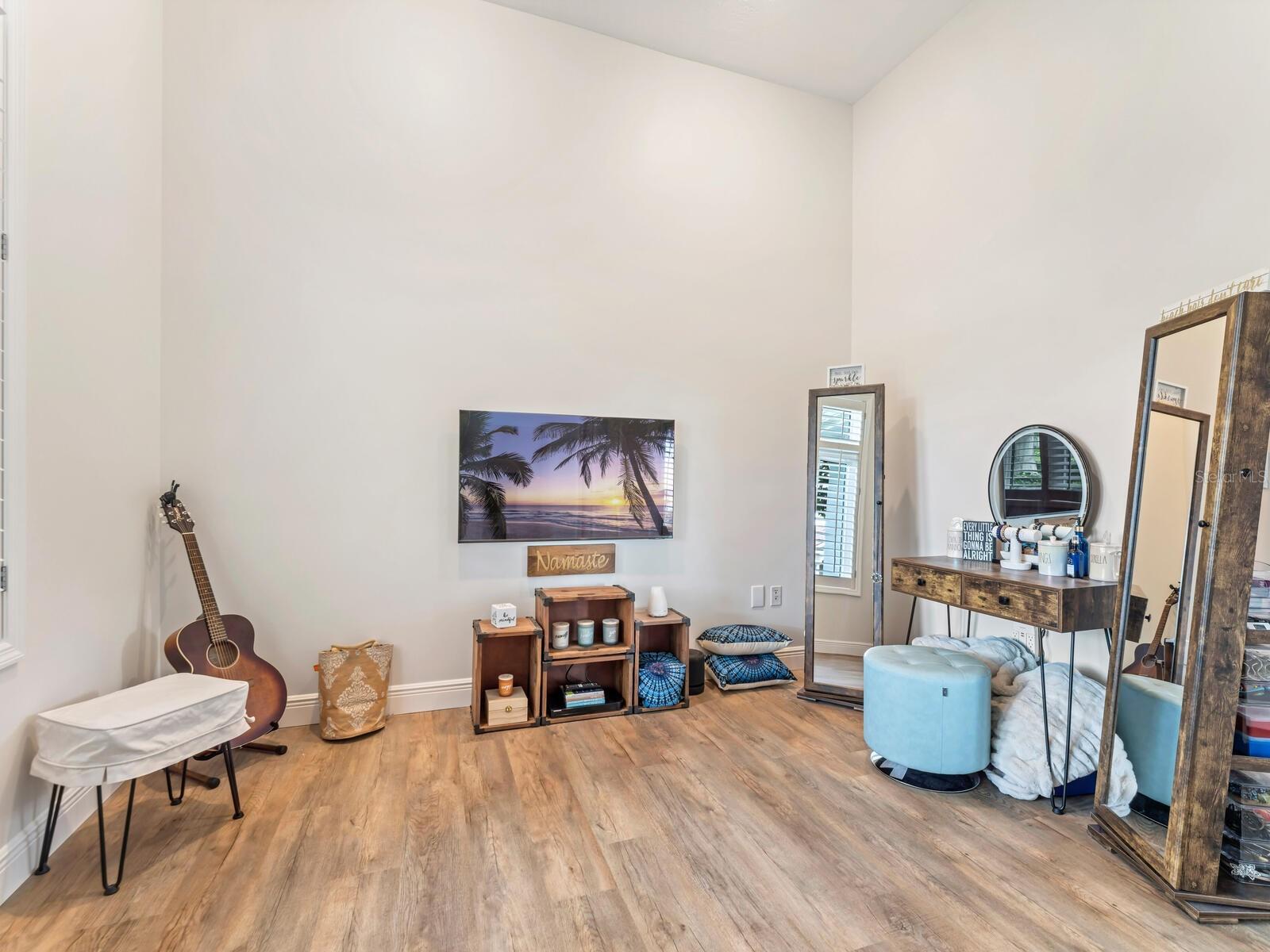 DEER CREEK - Residential