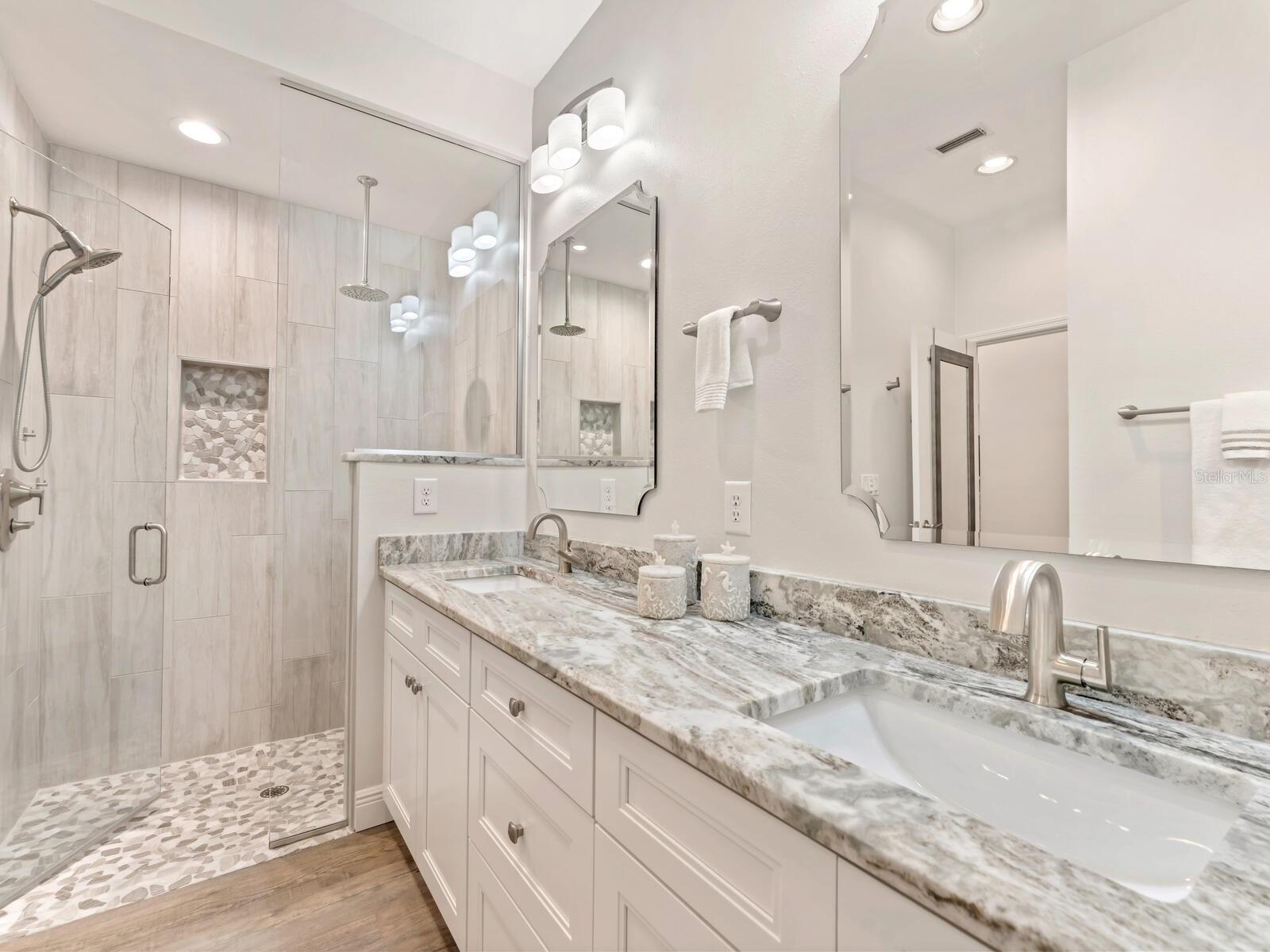 DEER CREEK - Residential