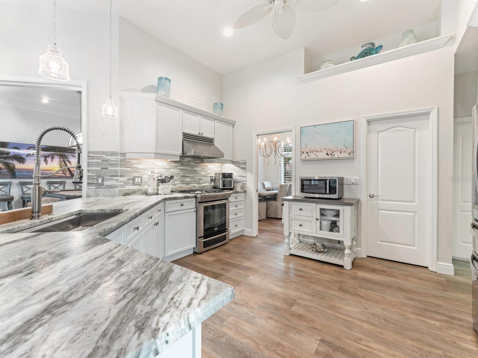 DEER CREEK - Residential