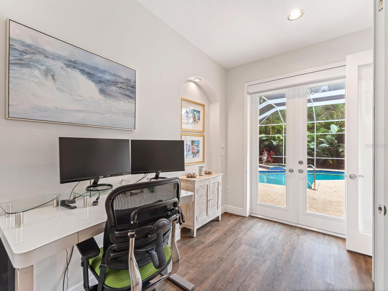 DEER CREEK - Residential