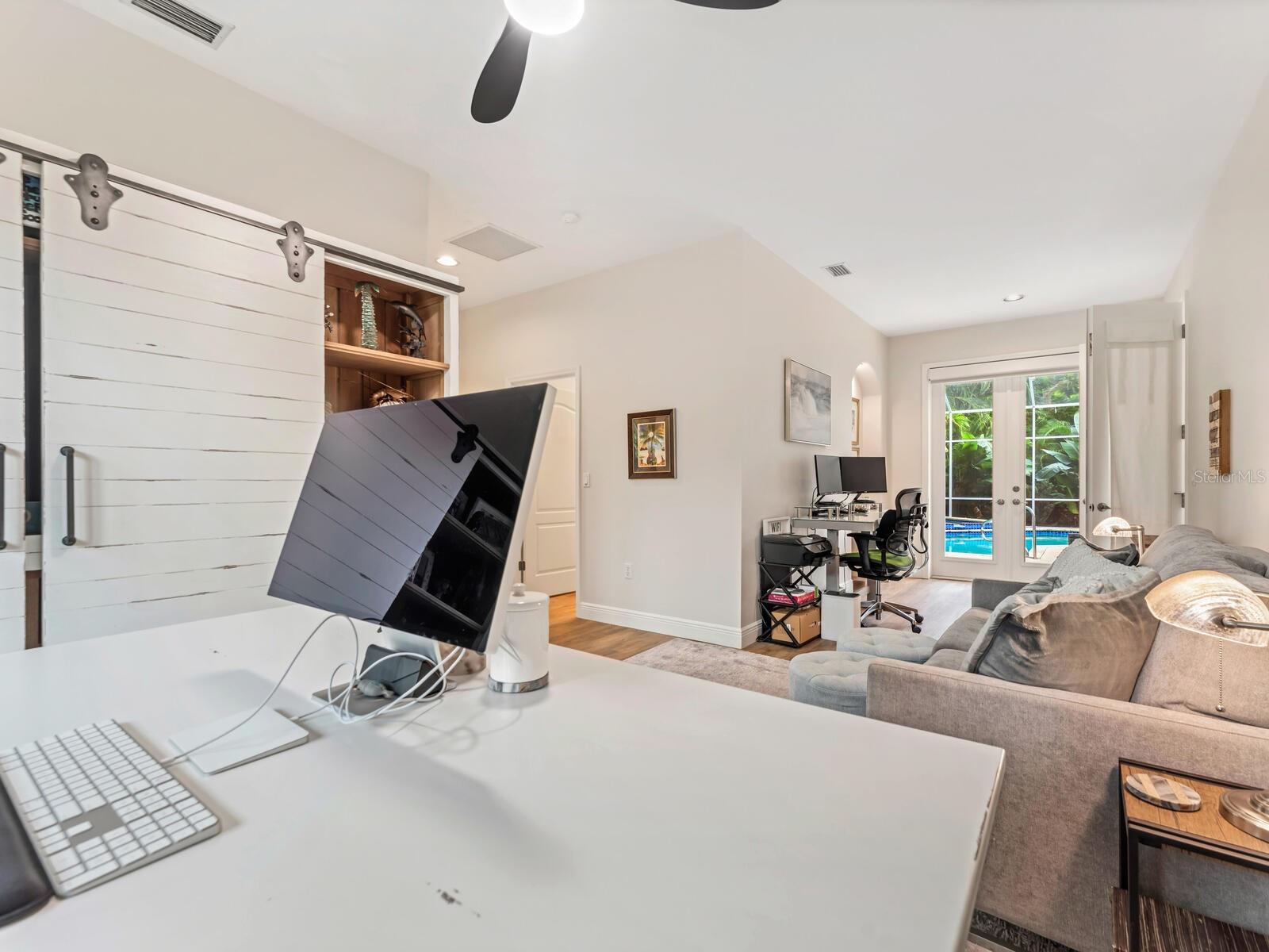 DEER CREEK - Residential