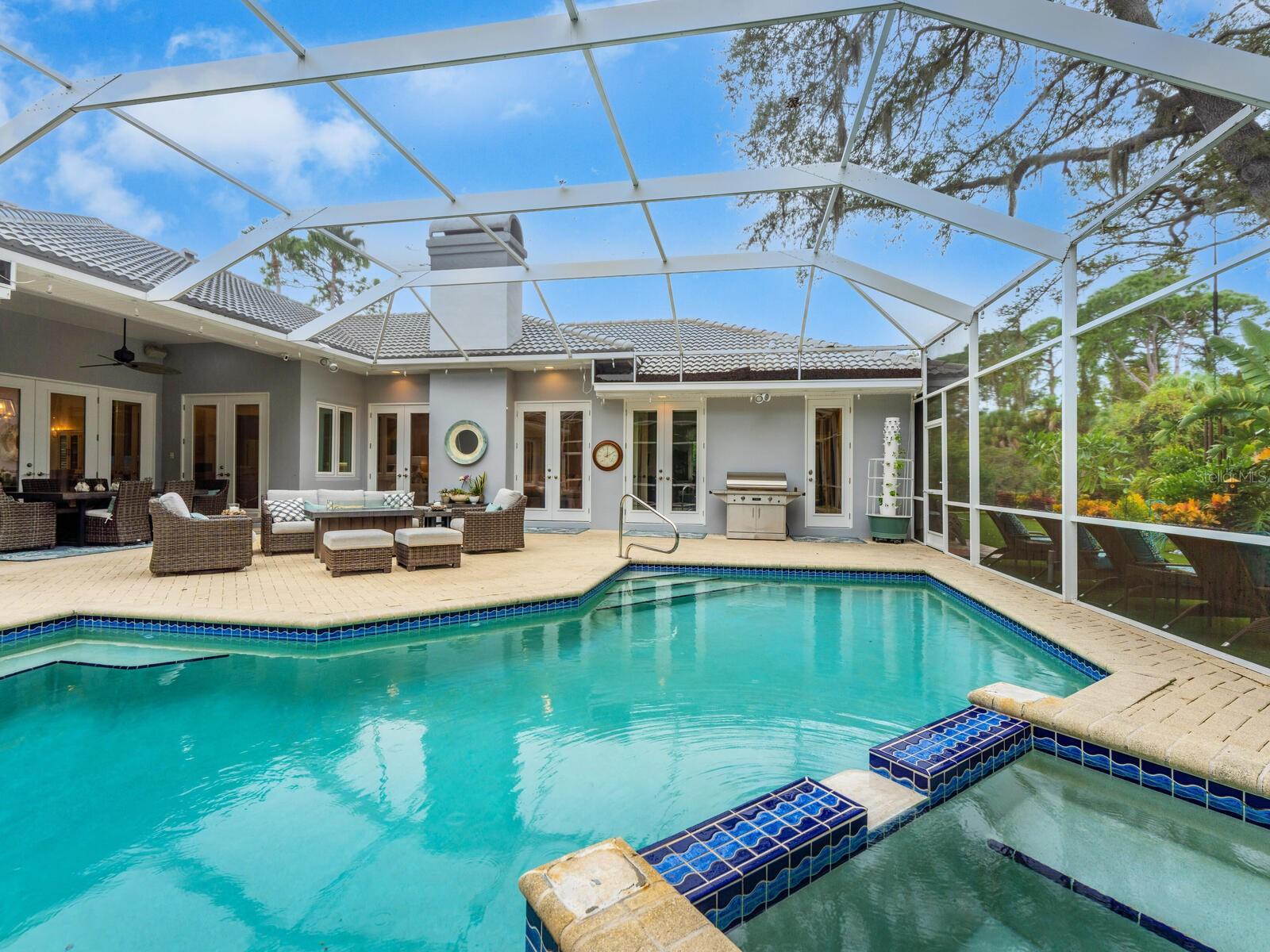 DEER CREEK - Residential