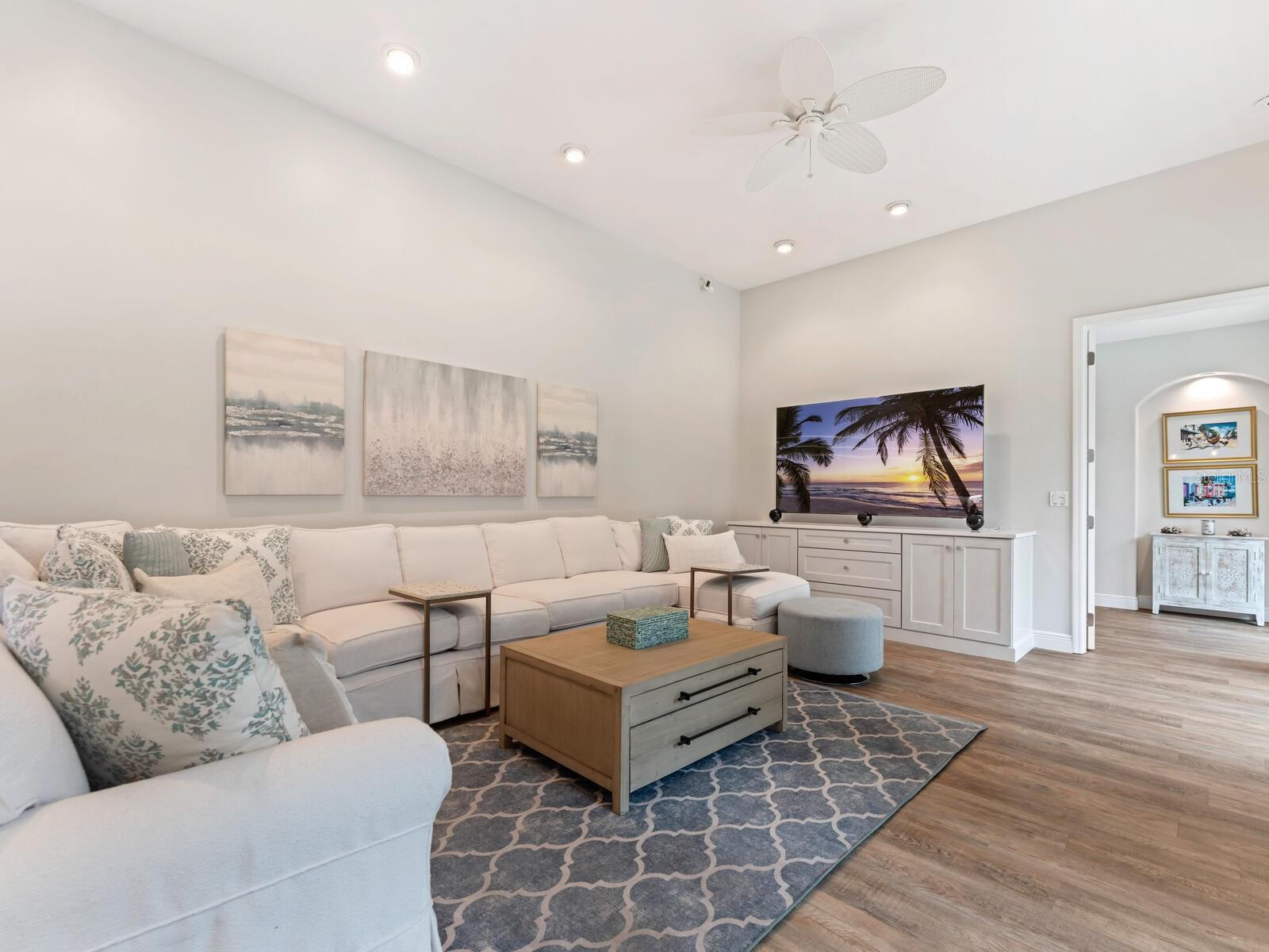 DEER CREEK - Residential