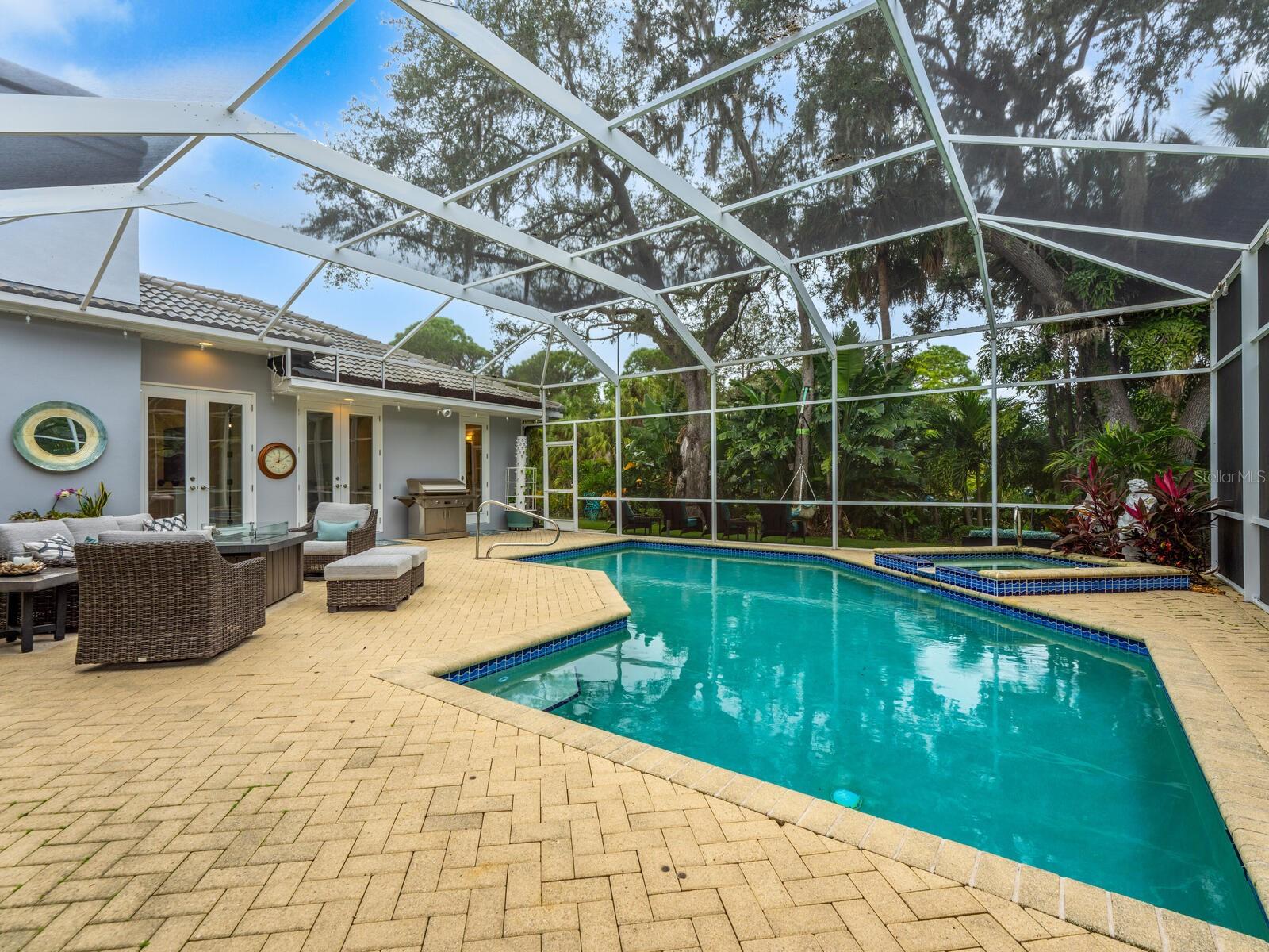 DEER CREEK - Residential