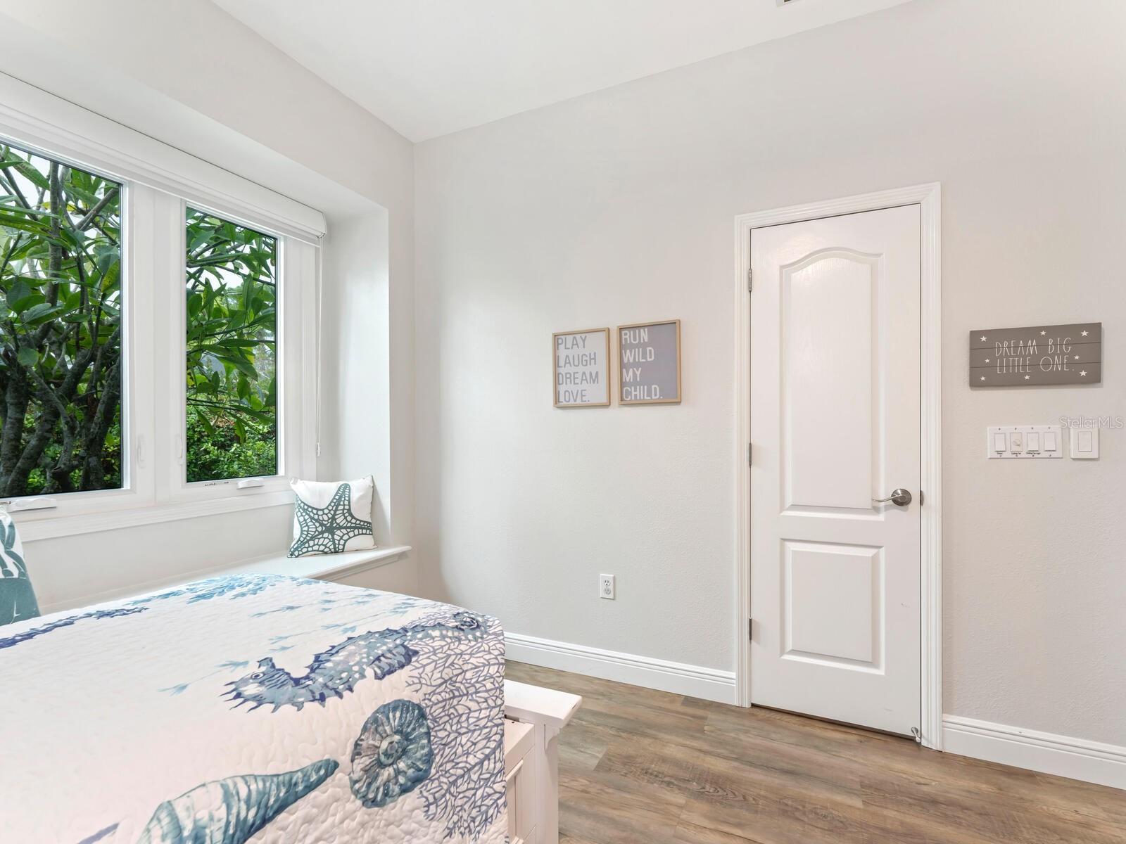 DEER CREEK - Residential