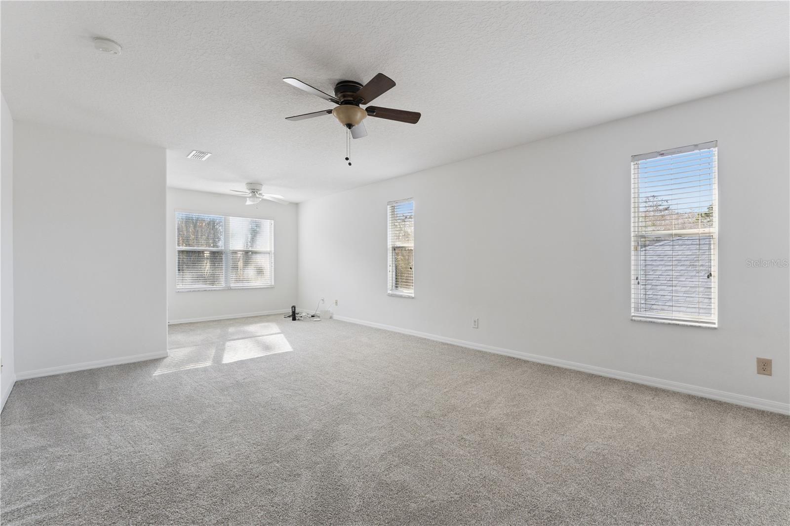 TIVOLI WOODS VILLAGE C 51 84 - Residential