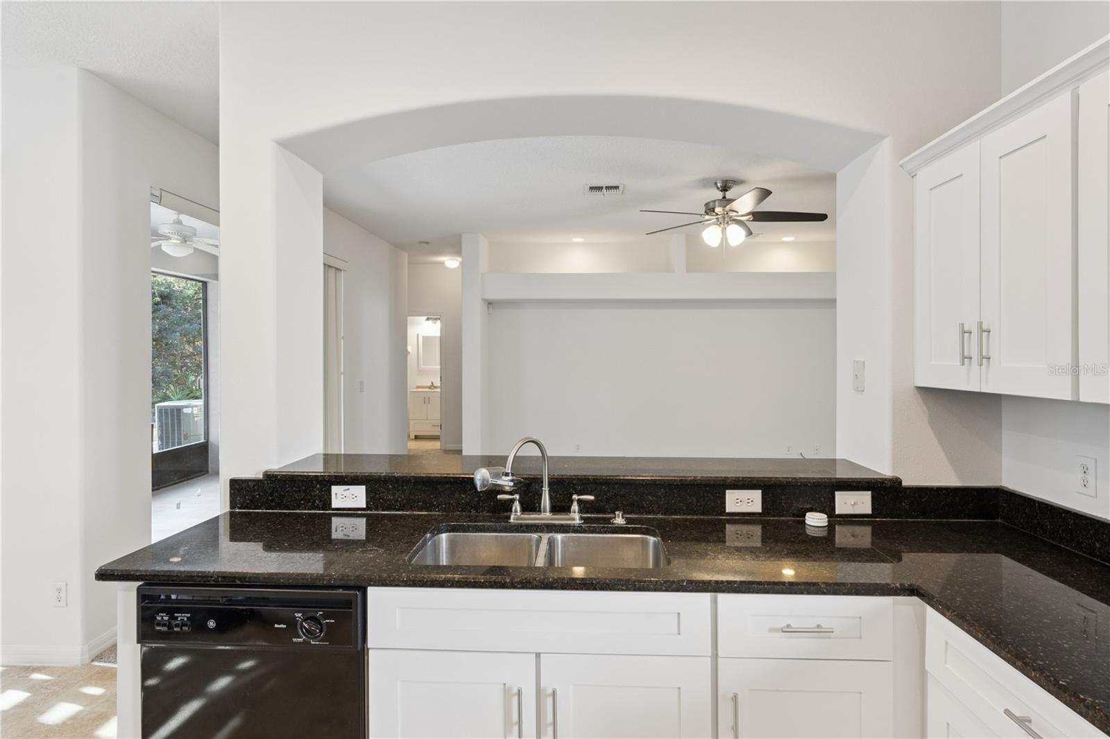 TIVOLI WOODS VILLAGE C 51 84 - Residential