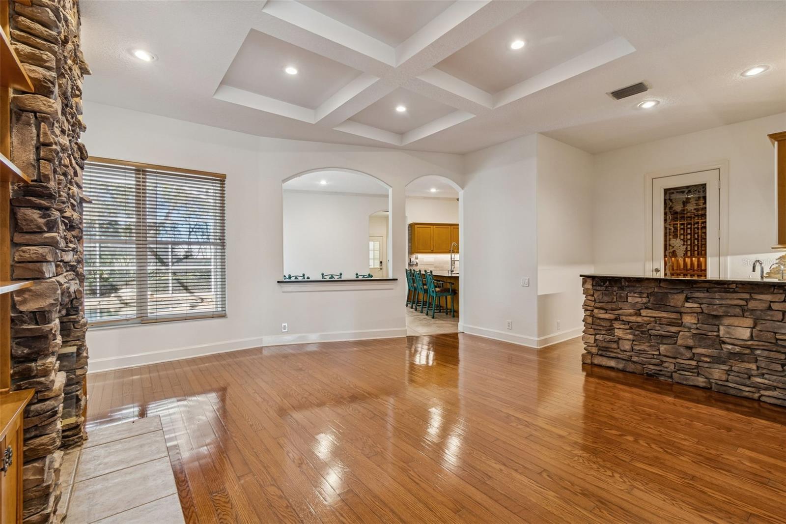 TAMPA & TARPON SPGS LAND CO - Residential