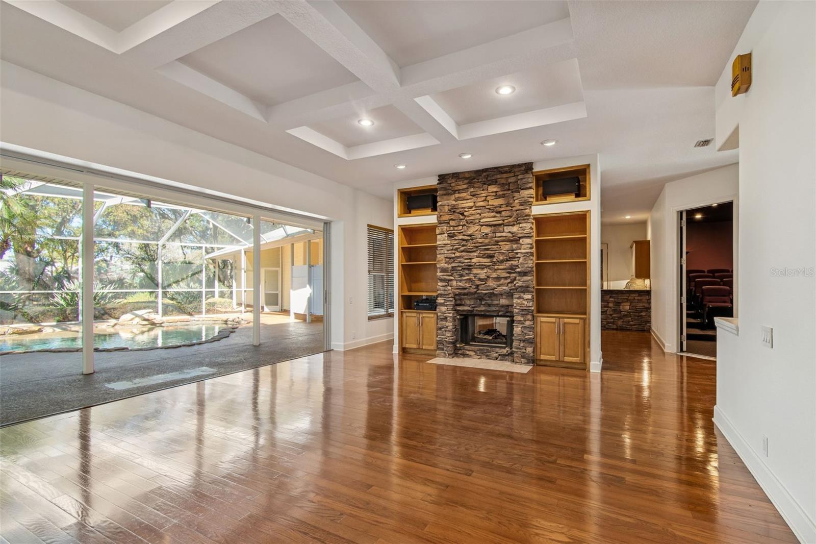 TAMPA & TARPON SPGS LAND CO - Residential