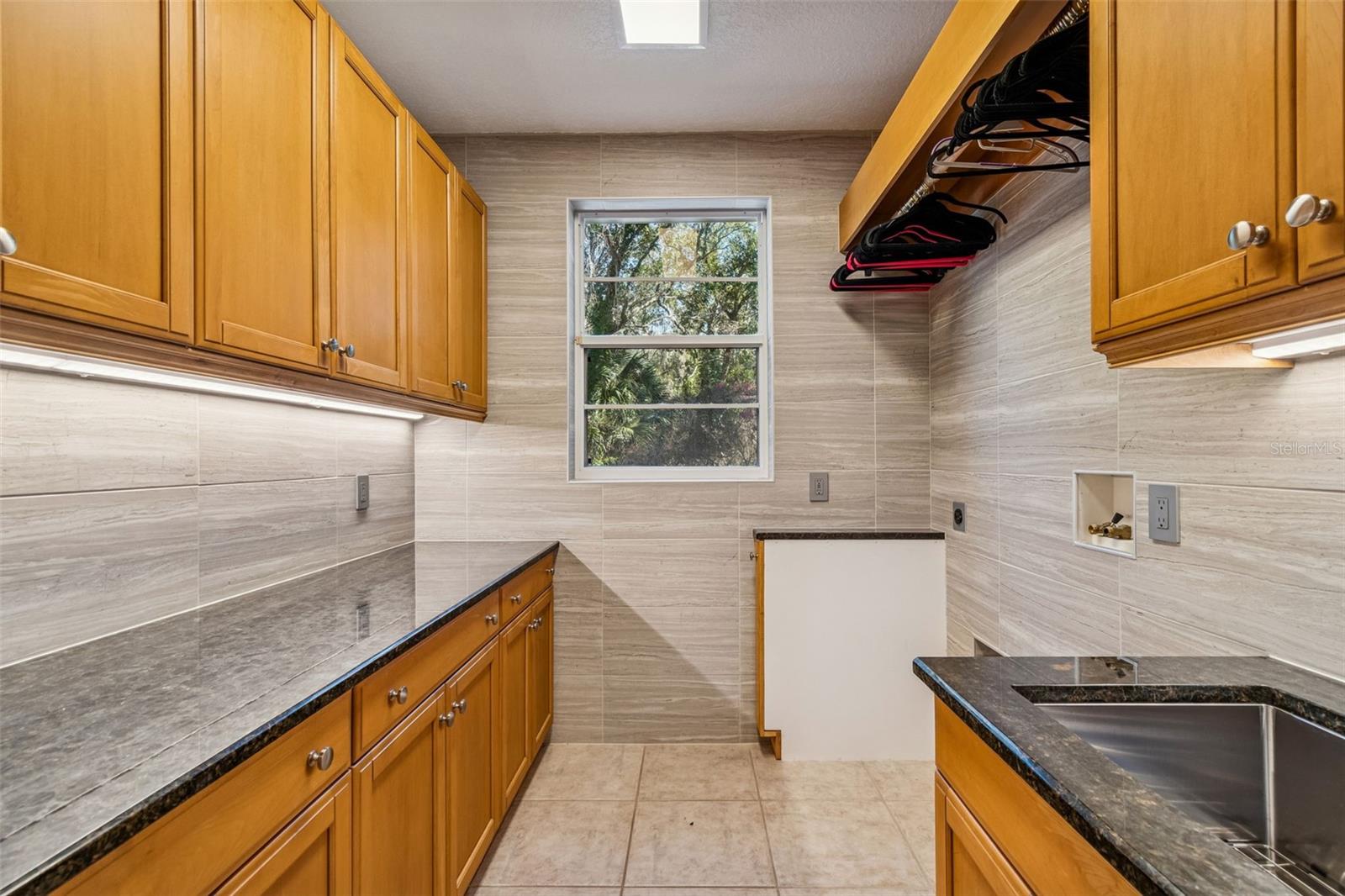 TAMPA & TARPON SPGS LAND CO - Residential