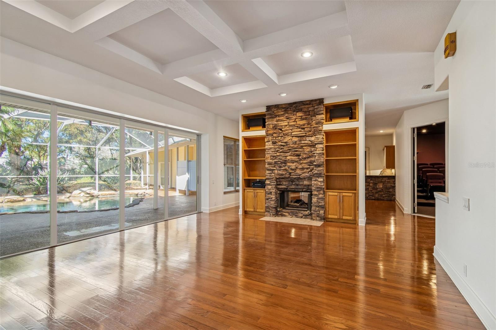 TAMPA & TARPON SPGS LAND CO - Residential