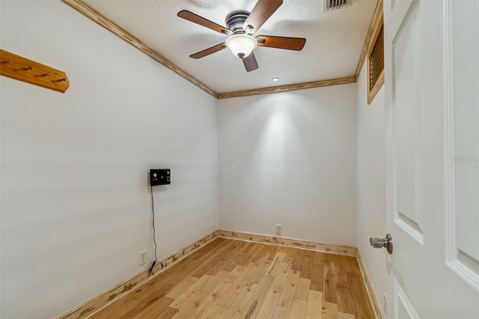 TAMPA & TARPON SPGS LAND CO - Residential