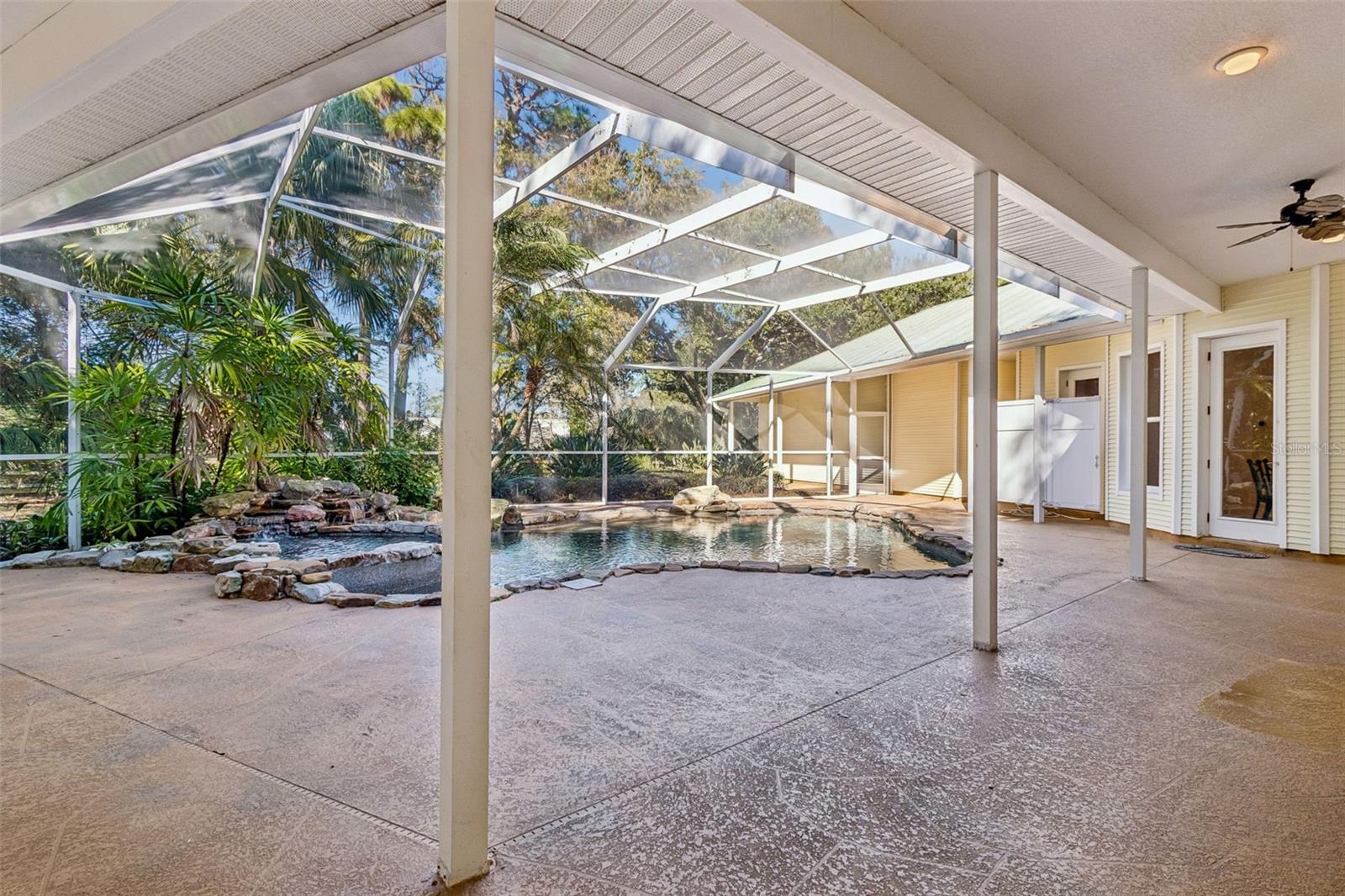 TAMPA & TARPON SPGS LAND CO - Residential