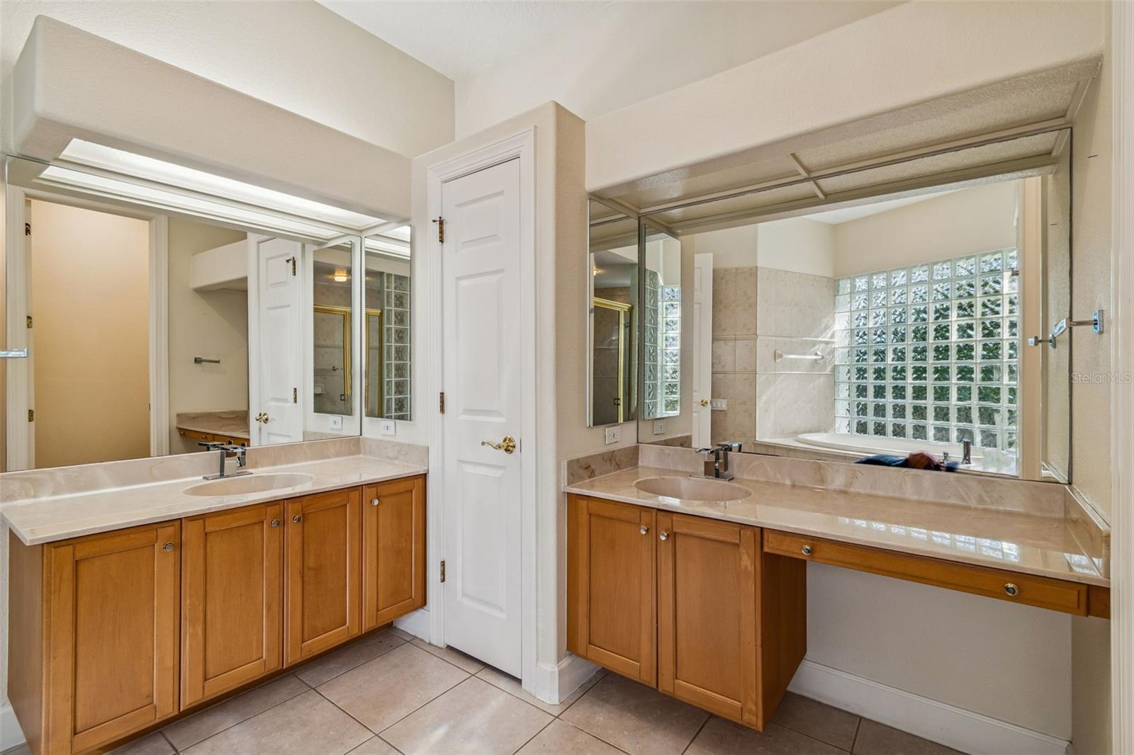 TAMPA & TARPON SPGS LAND CO - Residential