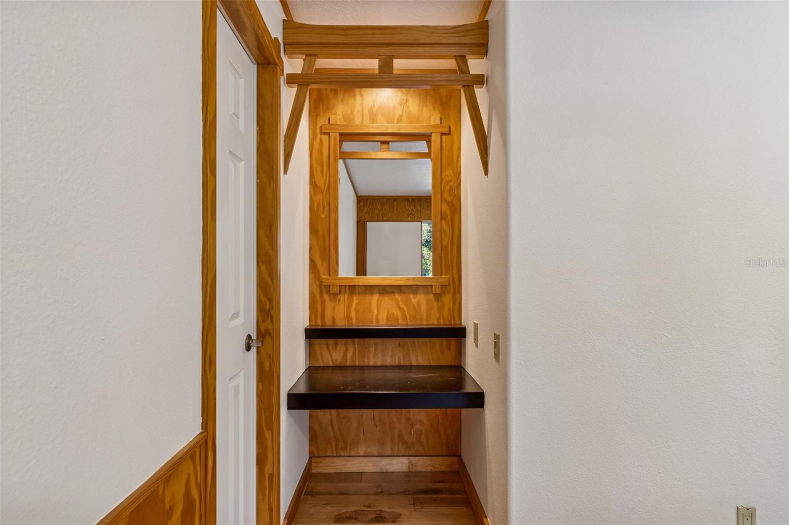 TAMPA & TARPON SPGS LAND CO - Residential