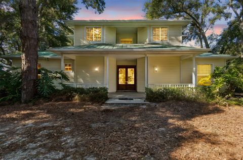 Photo of 1130 Anclote Rd, Tarpon Springs, FL 34689 (MLS # TB8474474)