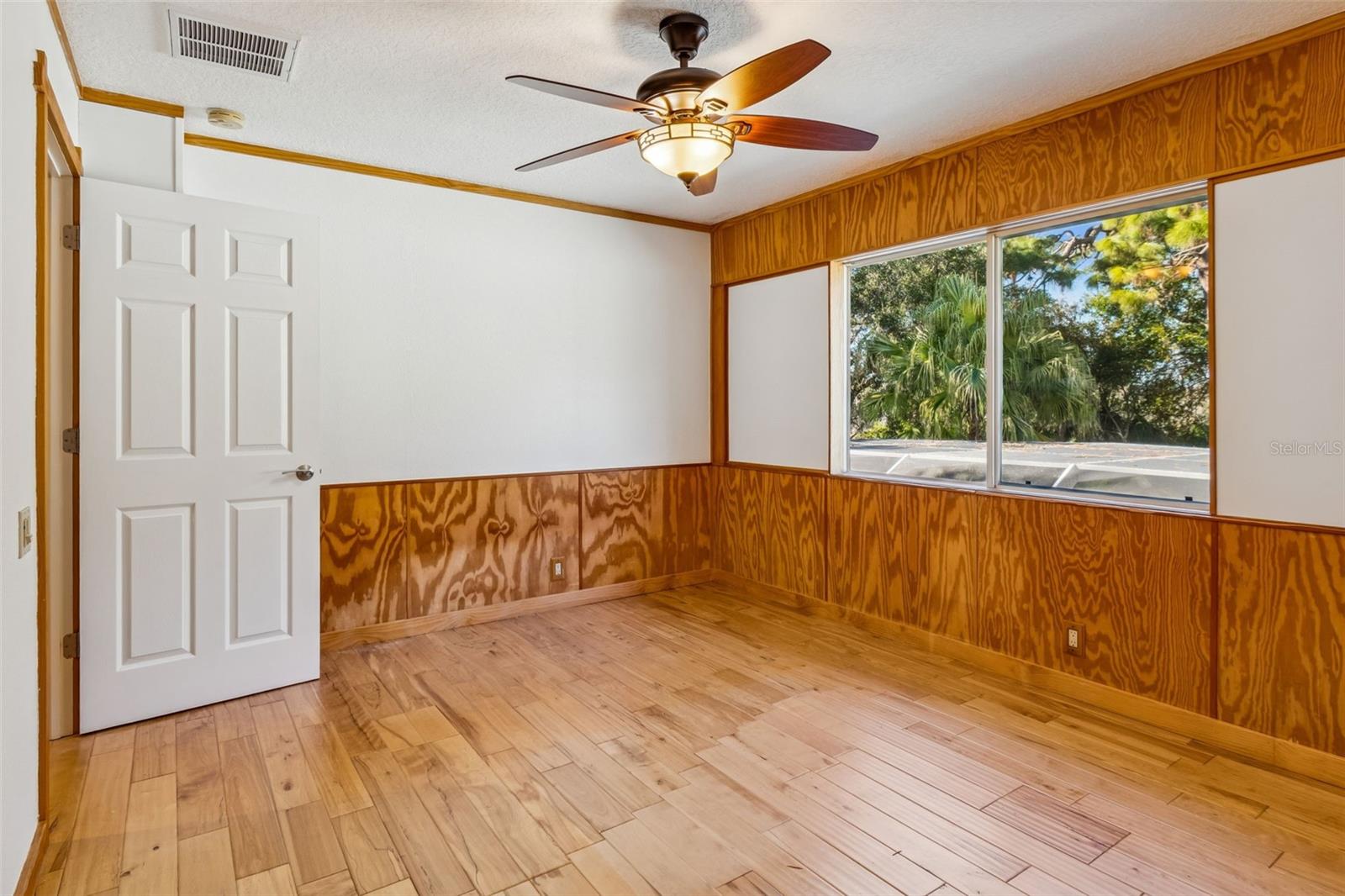 TAMPA & TARPON SPGS LAND CO - Residential