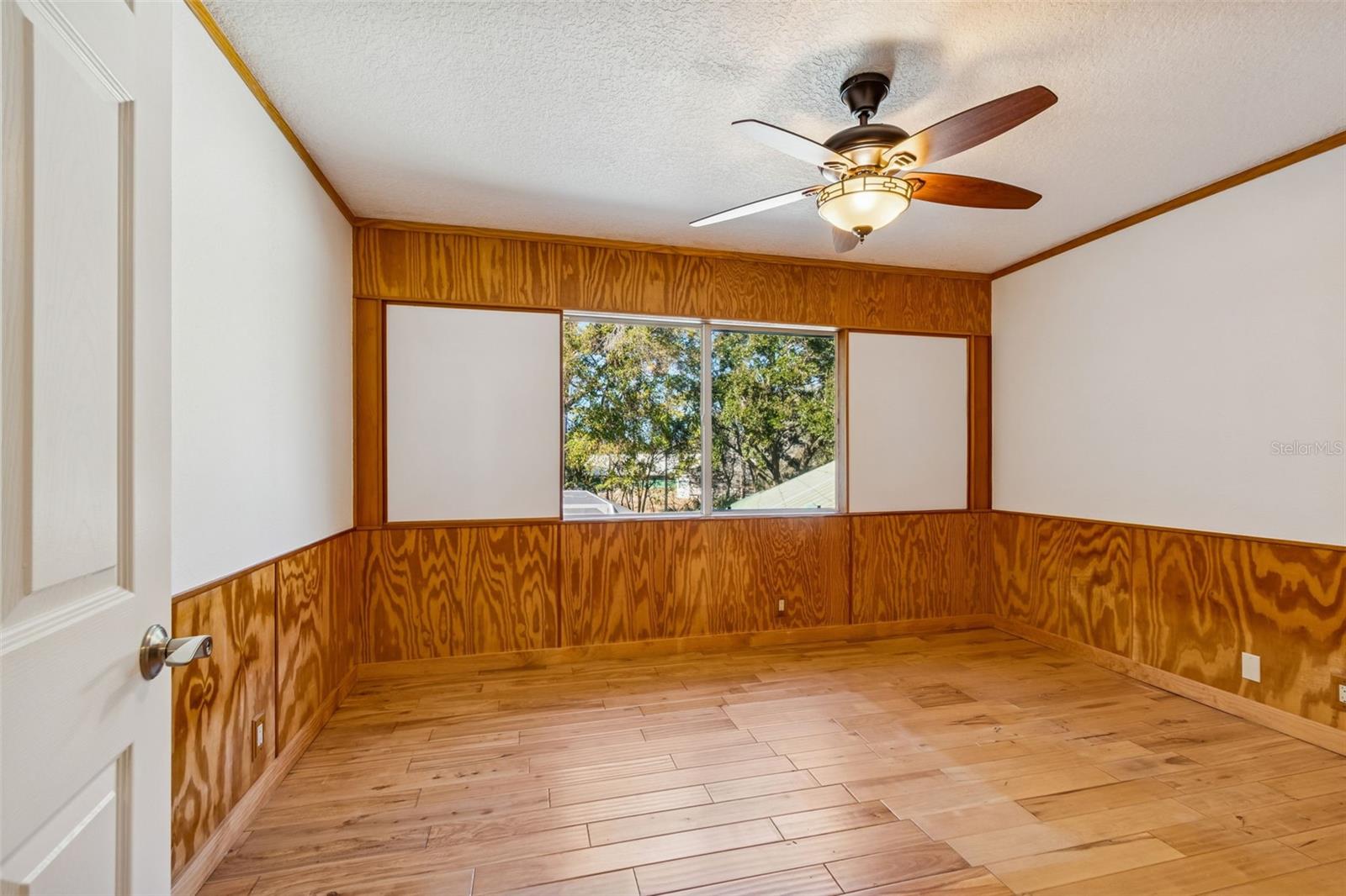 TAMPA & TARPON SPGS LAND CO - Residential