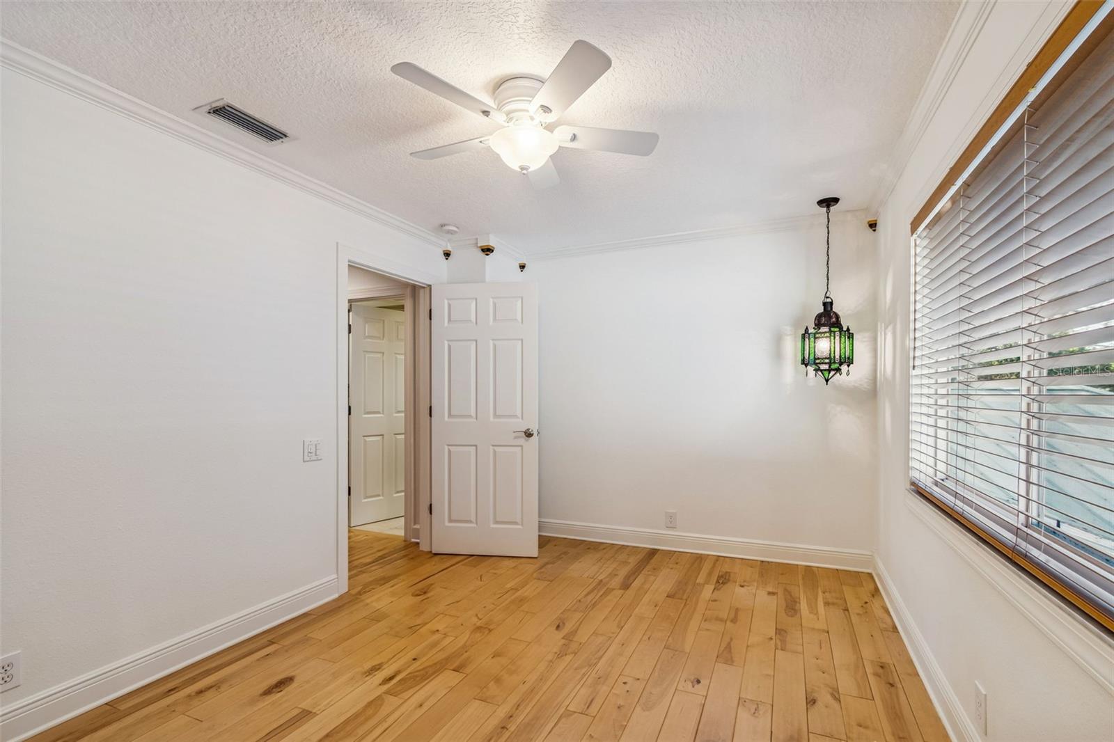 TAMPA & TARPON SPGS LAND CO - Residential