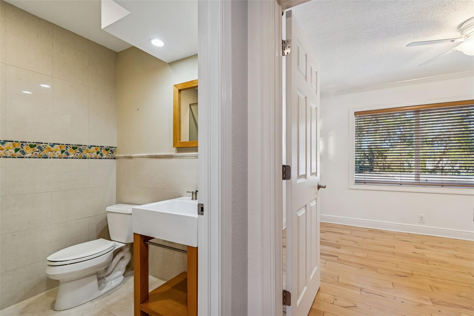 TAMPA & TARPON SPGS LAND CO - Residential