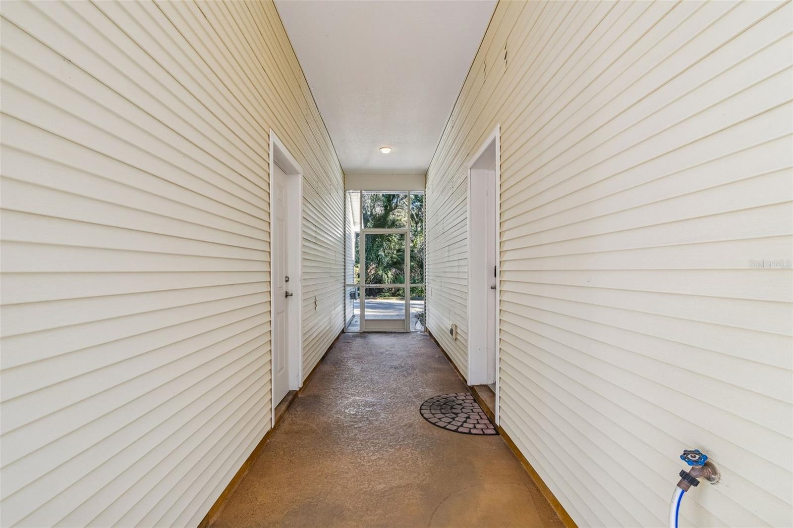 TAMPA & TARPON SPGS LAND CO - Residential