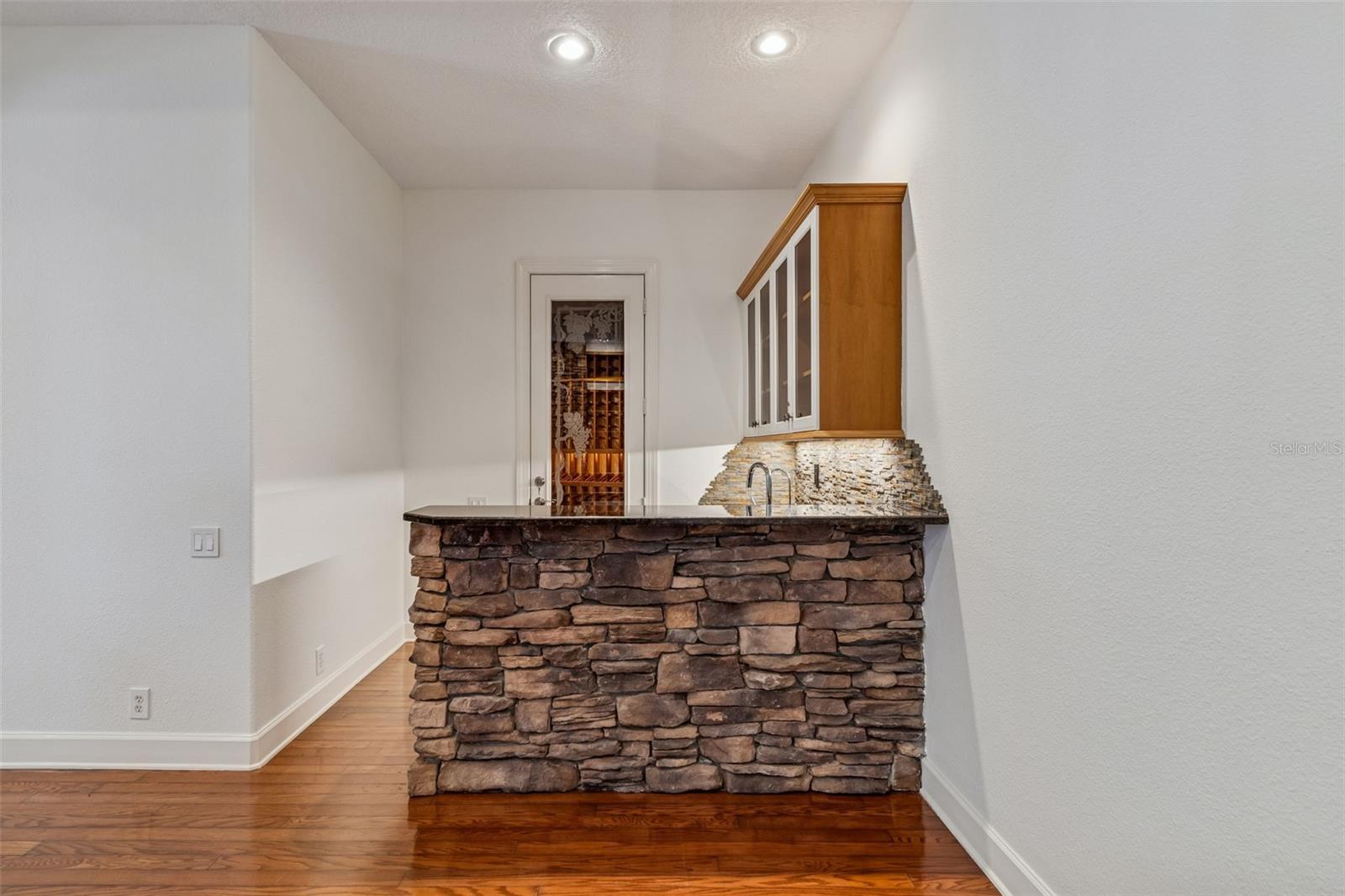 TAMPA & TARPON SPGS LAND CO - Residential