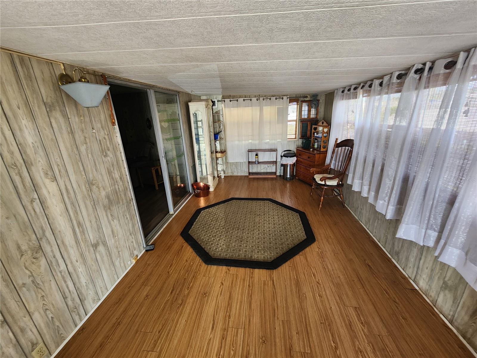 CHATEAU VILLAGE CO-OP - Residential