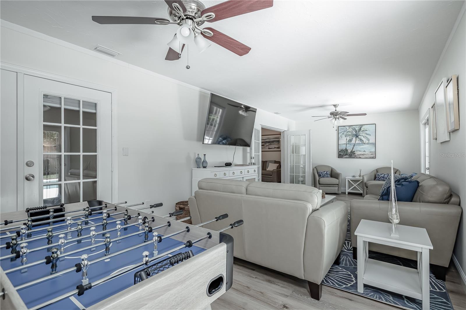 HENSONVILLE - Residential