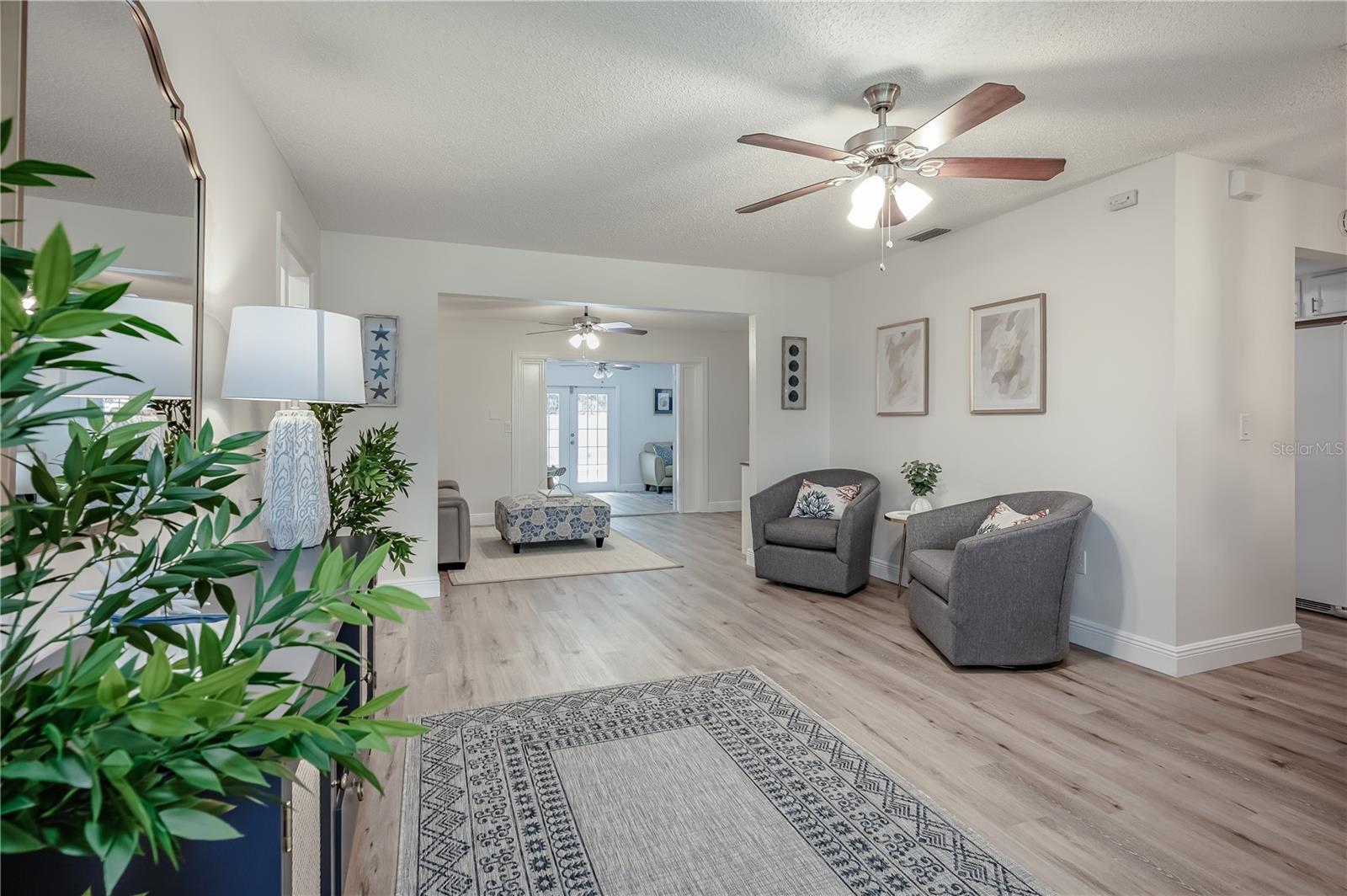 HENSONVILLE - Residential