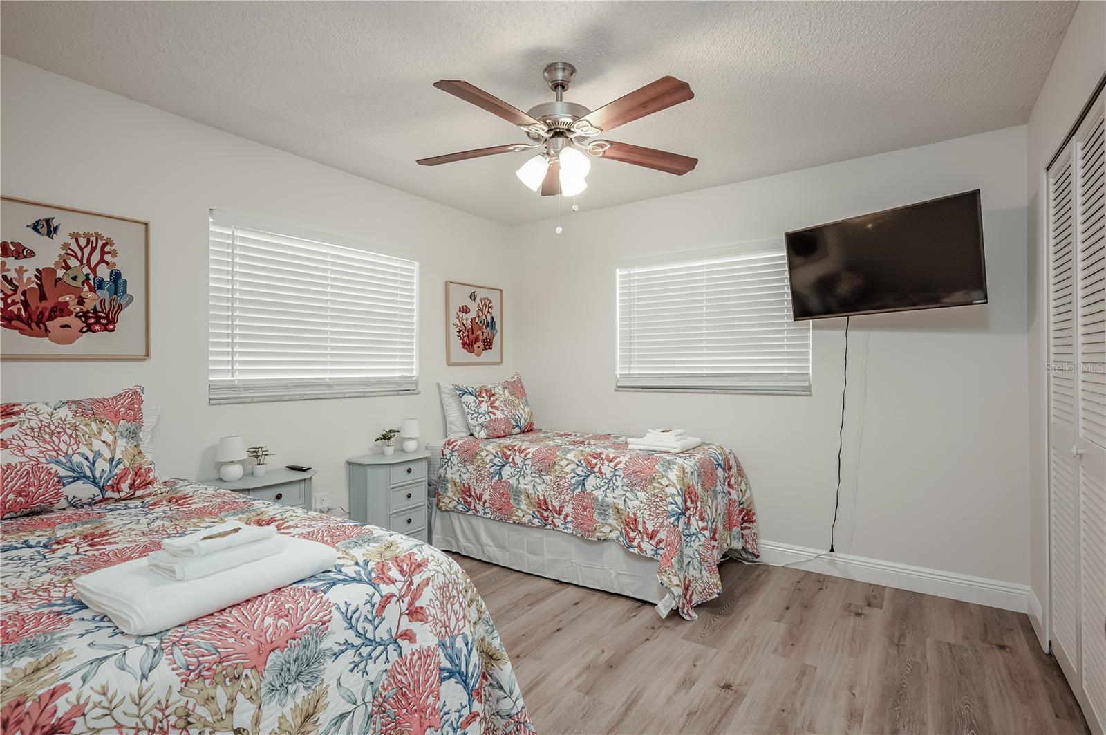 HENSONVILLE - Residential